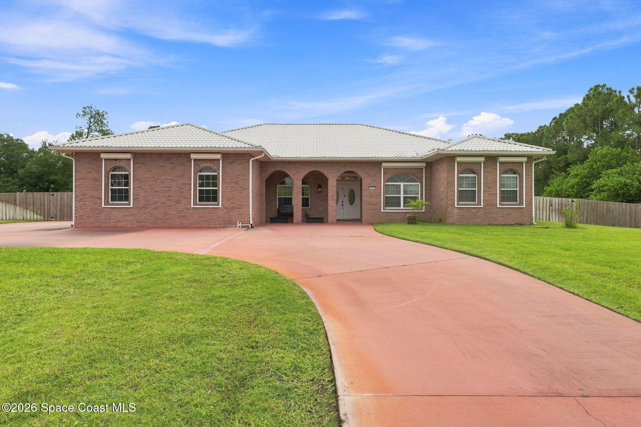 8605 Lake Ridge Drive Property Photo 1