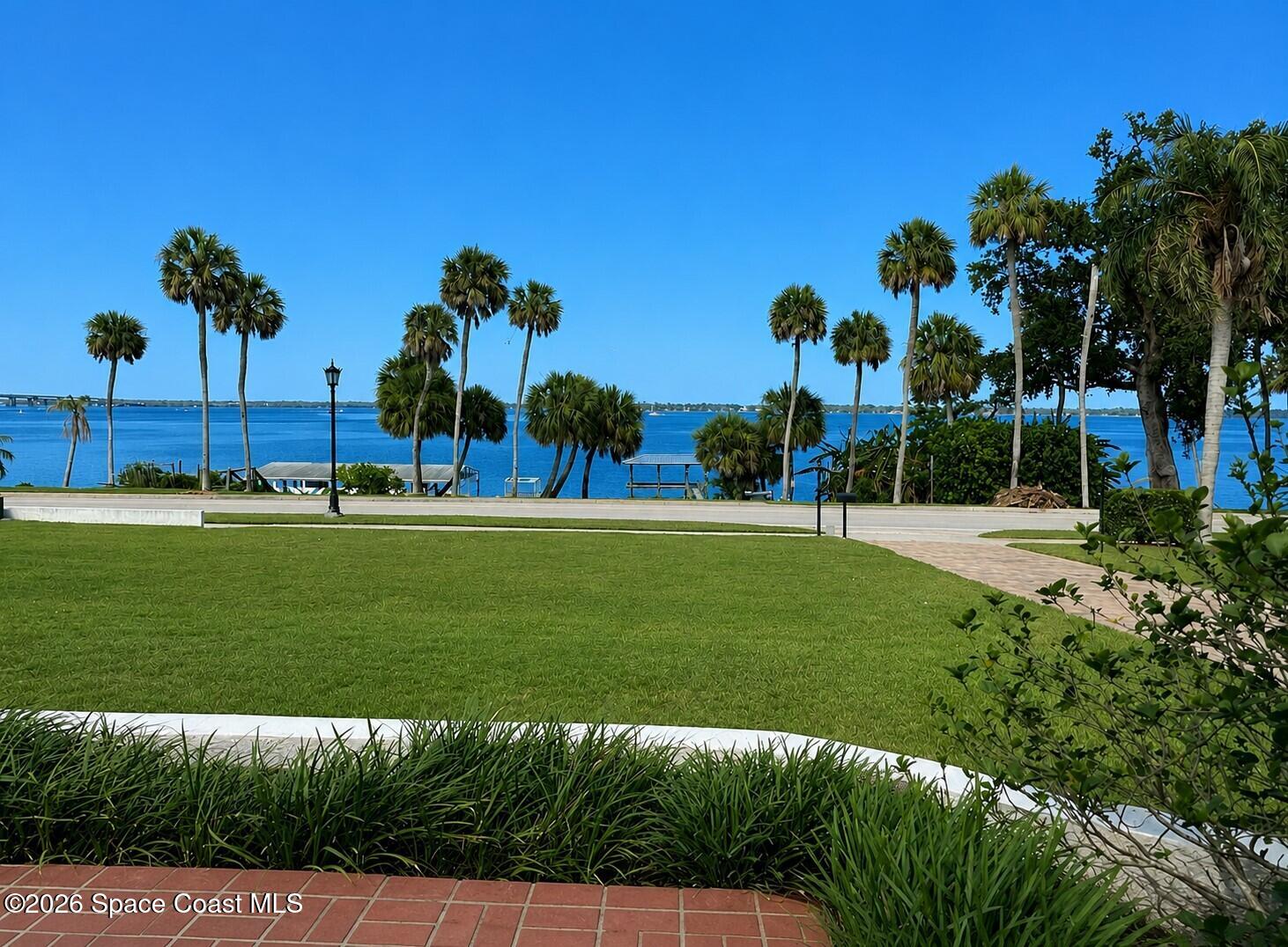 1613 N Indian River Drive Property Photo 4