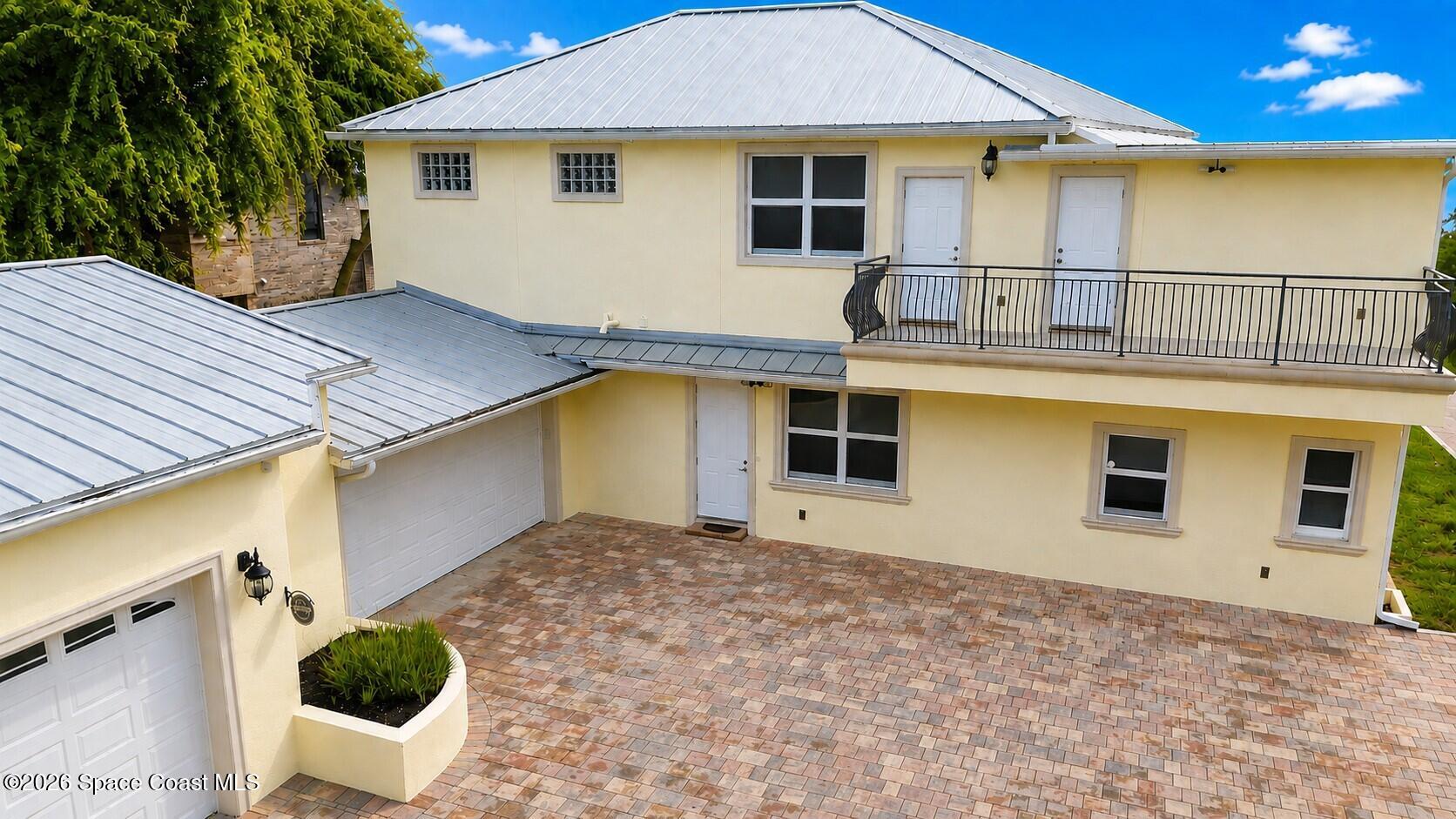 1613 N Indian River Drive Property Photo 10