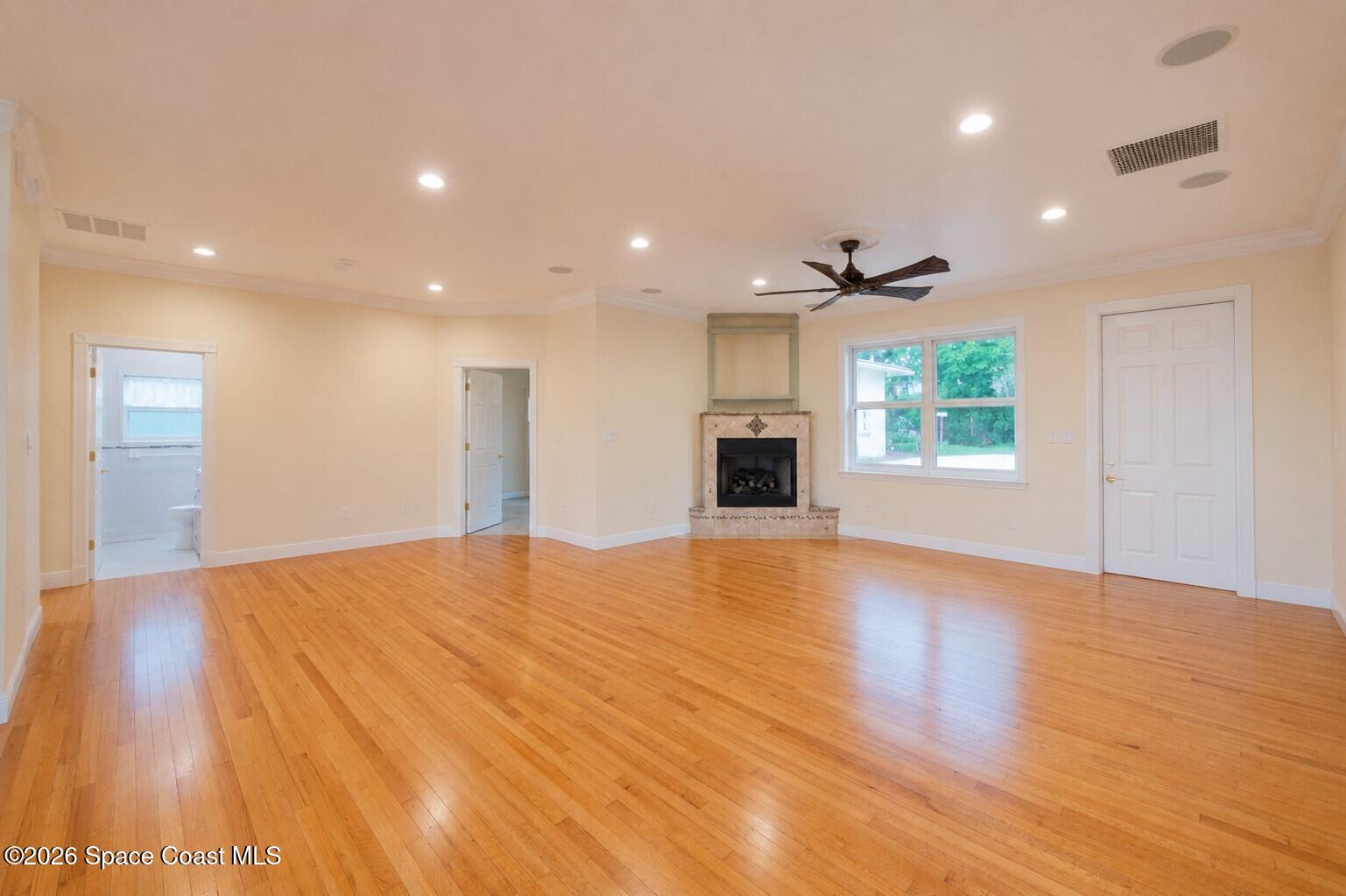 1613 N Indian River Drive Property Photo 22