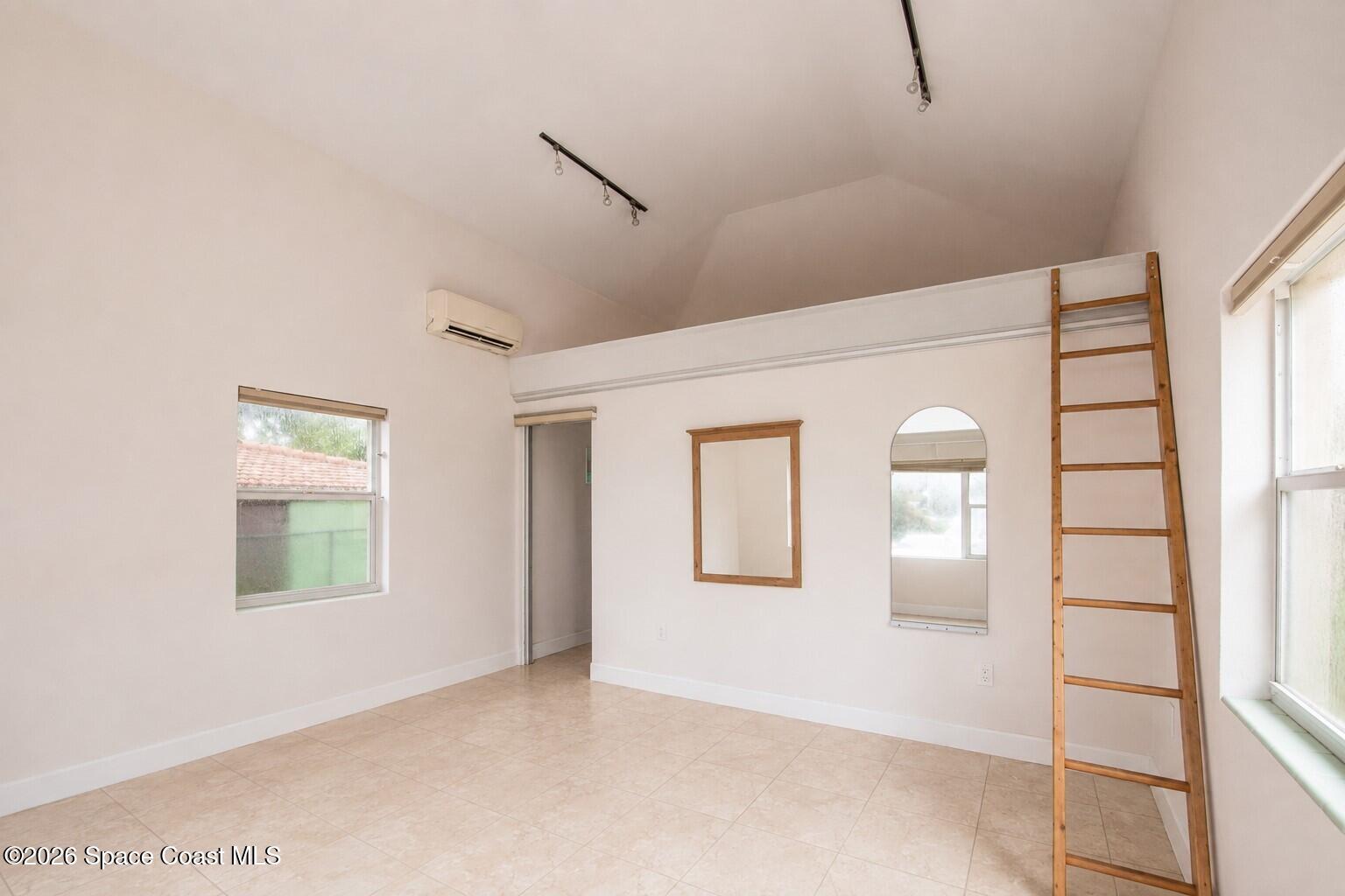 1613 N Indian River Drive Property Photo 51