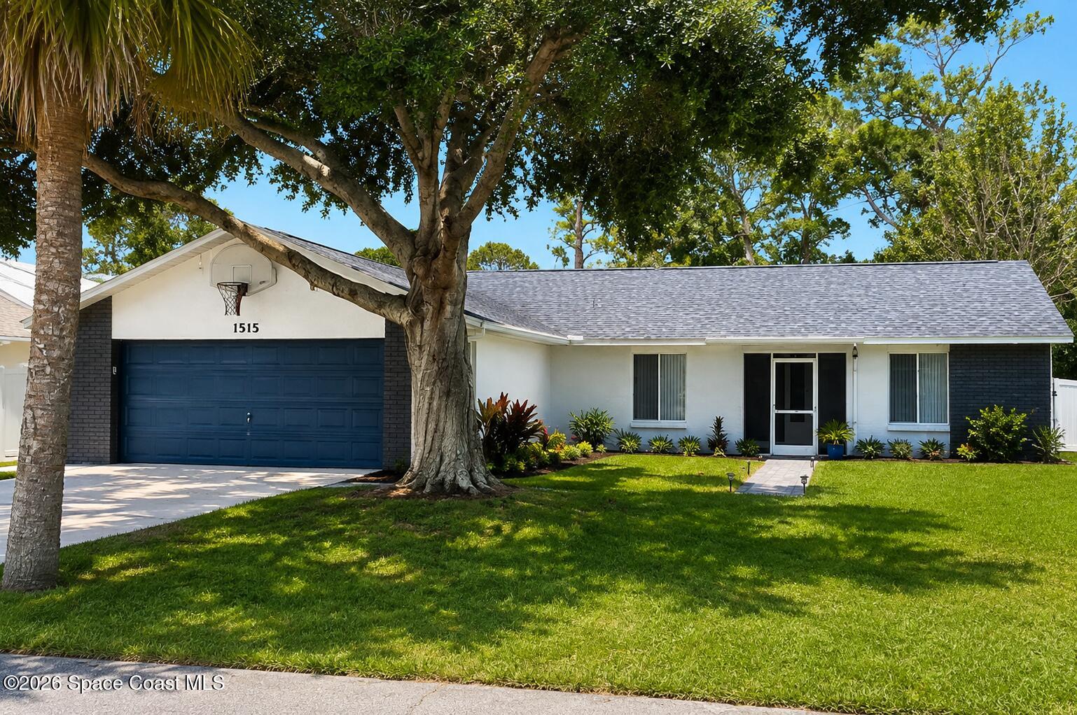 1515 Carmen Street