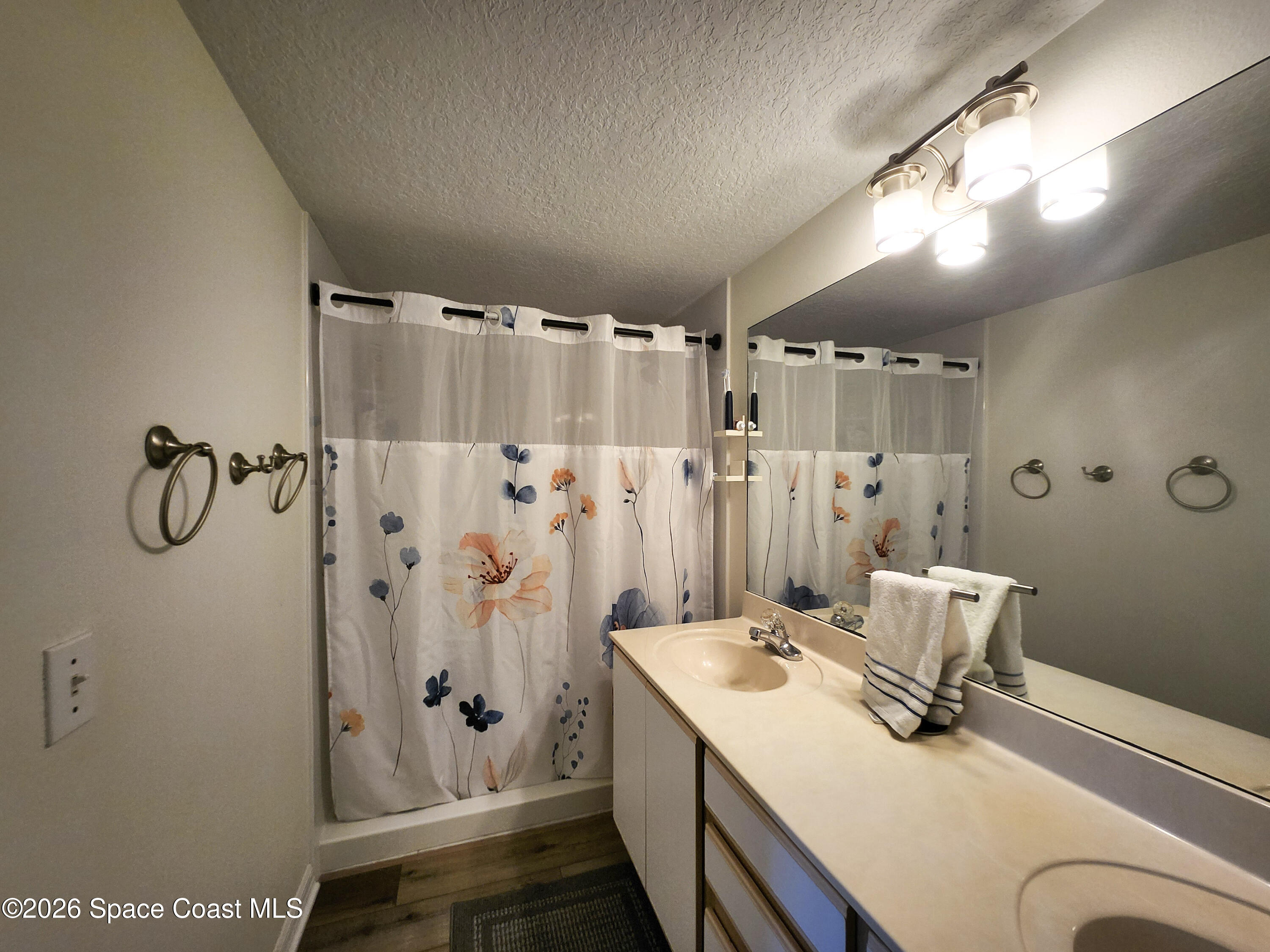 640 S Brevard Avenue 1211 Property Photo 34