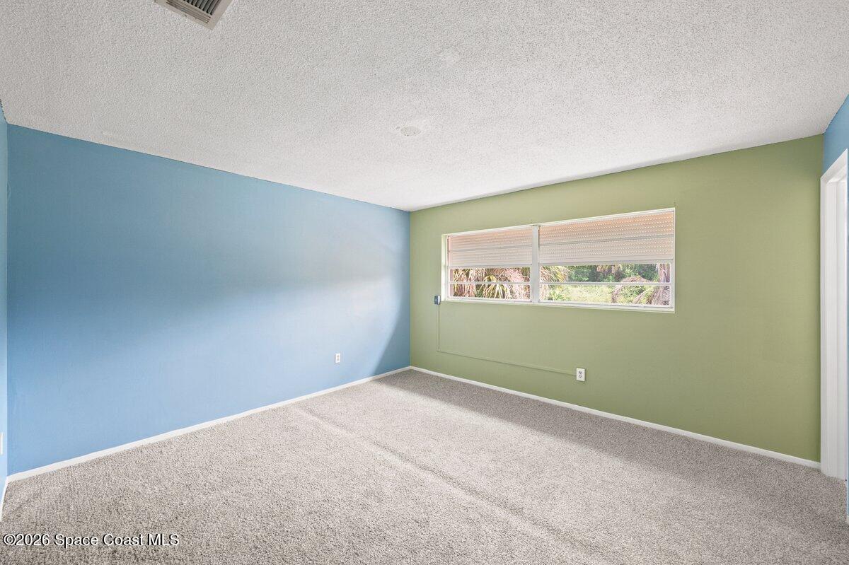915 Burn Drive Ne Property Photo 11