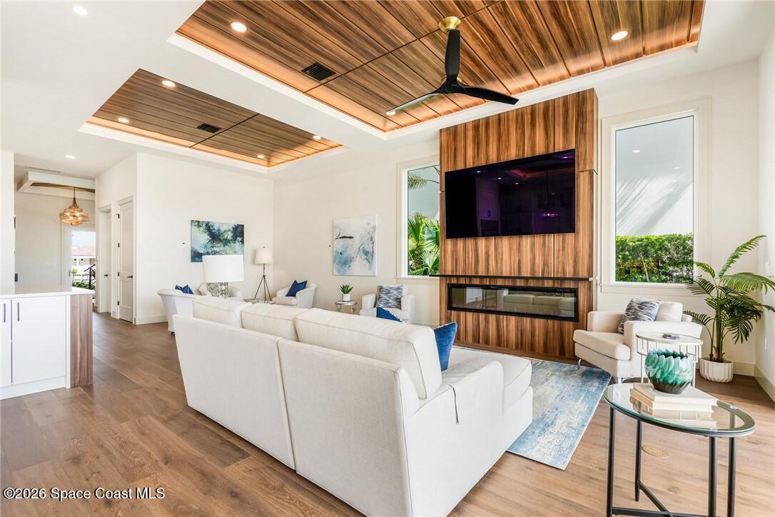 4842 S Harbor Drive Property Photo 11