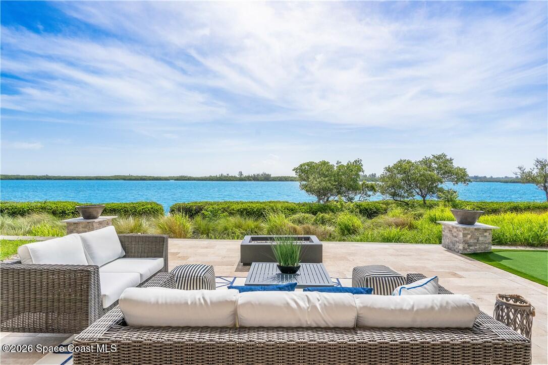 4842 S Harbor Drive Property Photo 12