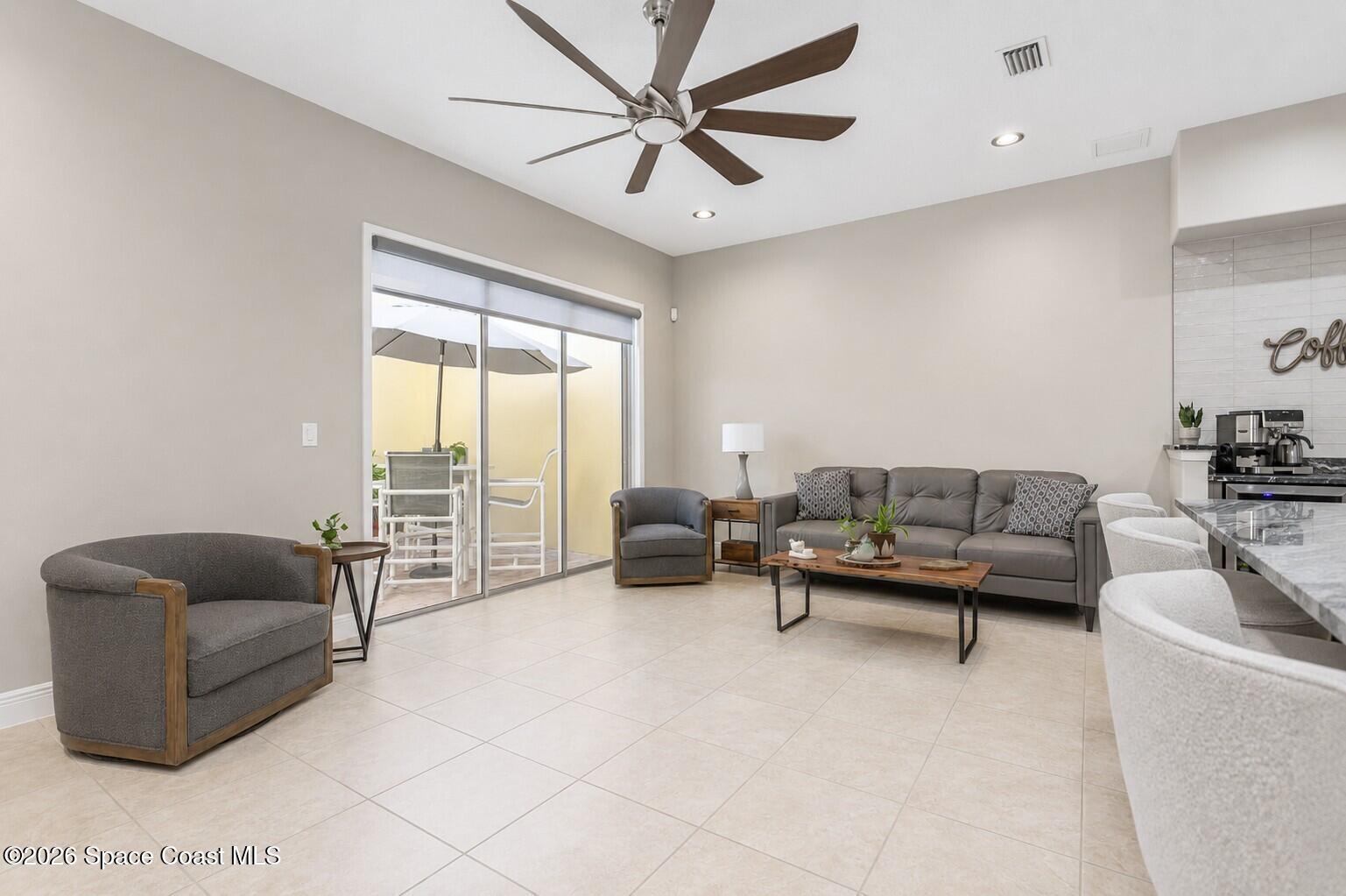 4818 Sprint Circle Property Photo 6