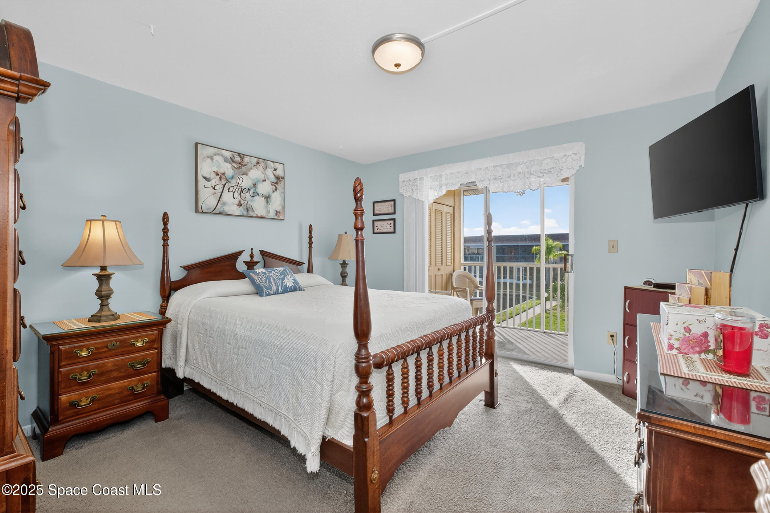 2135 N Courtenay Parkway 236 Property Photo 14