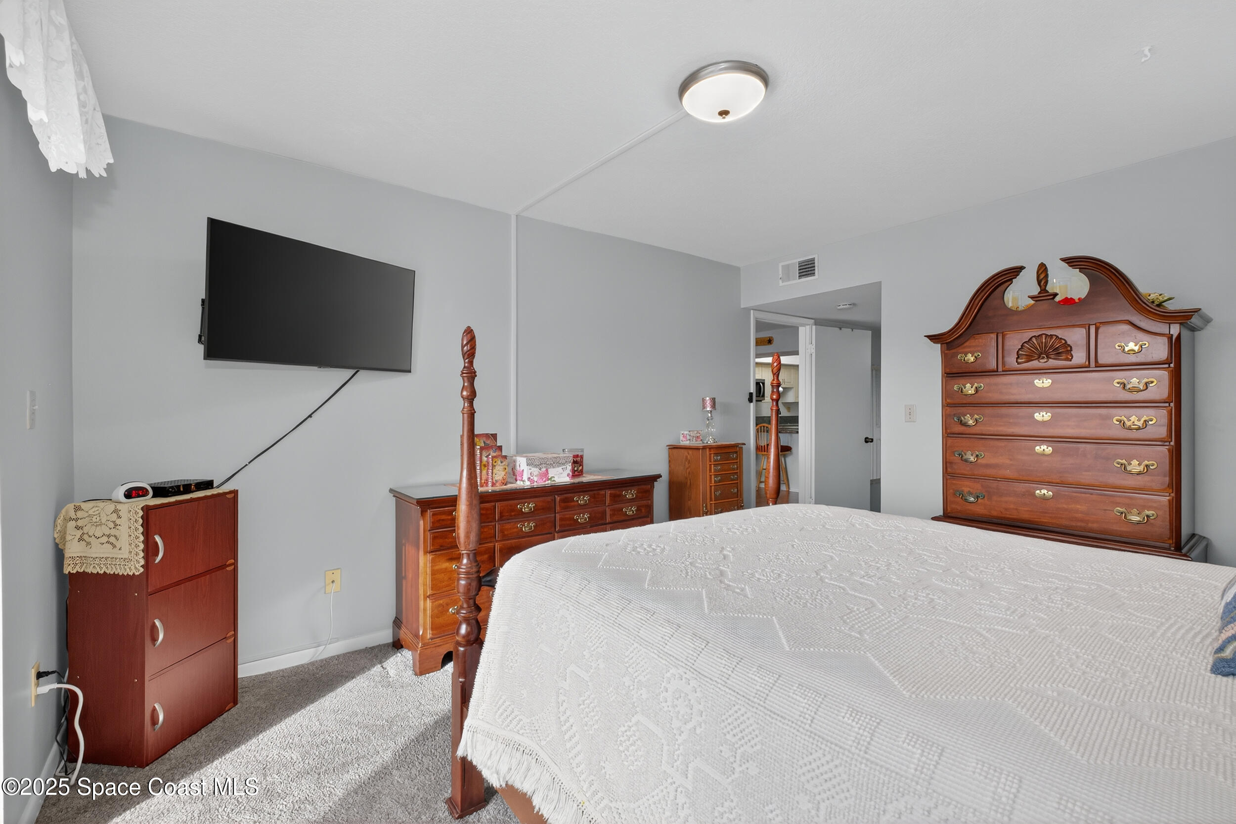 2135 N Courtenay Parkway 236 Property Photo 15