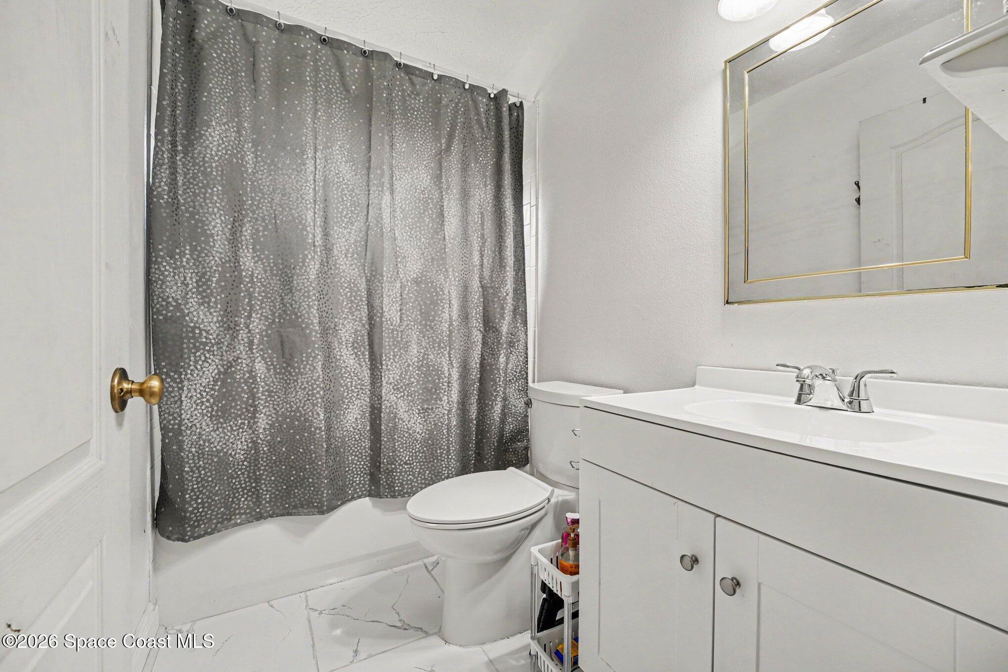 5710 Barna Avenue Property Photo 7