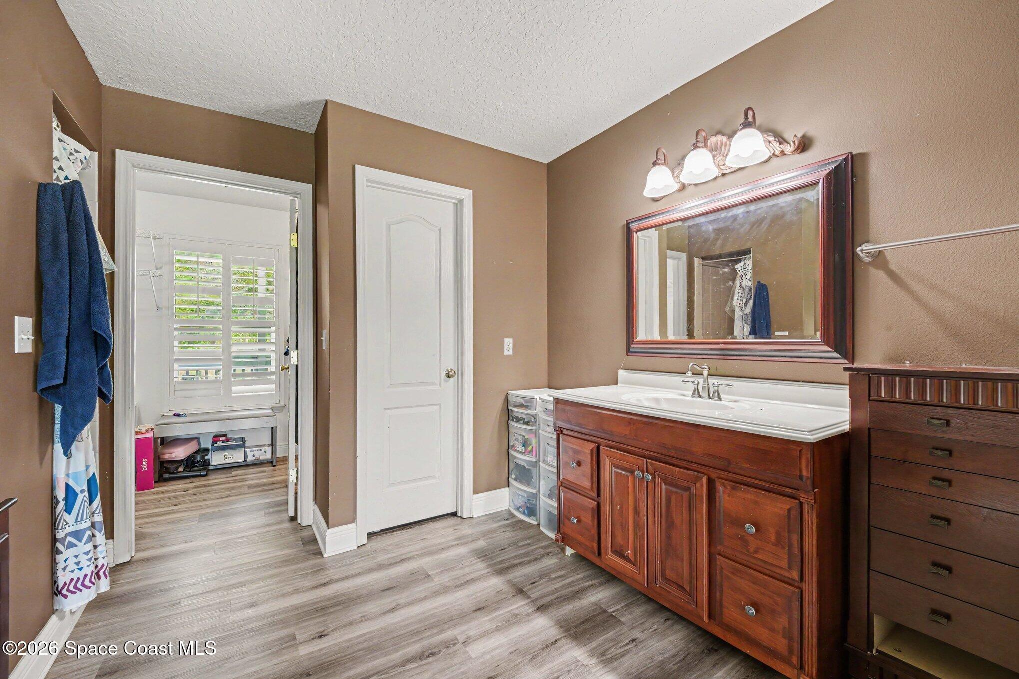 5710 Barna Avenue Property Photo 11