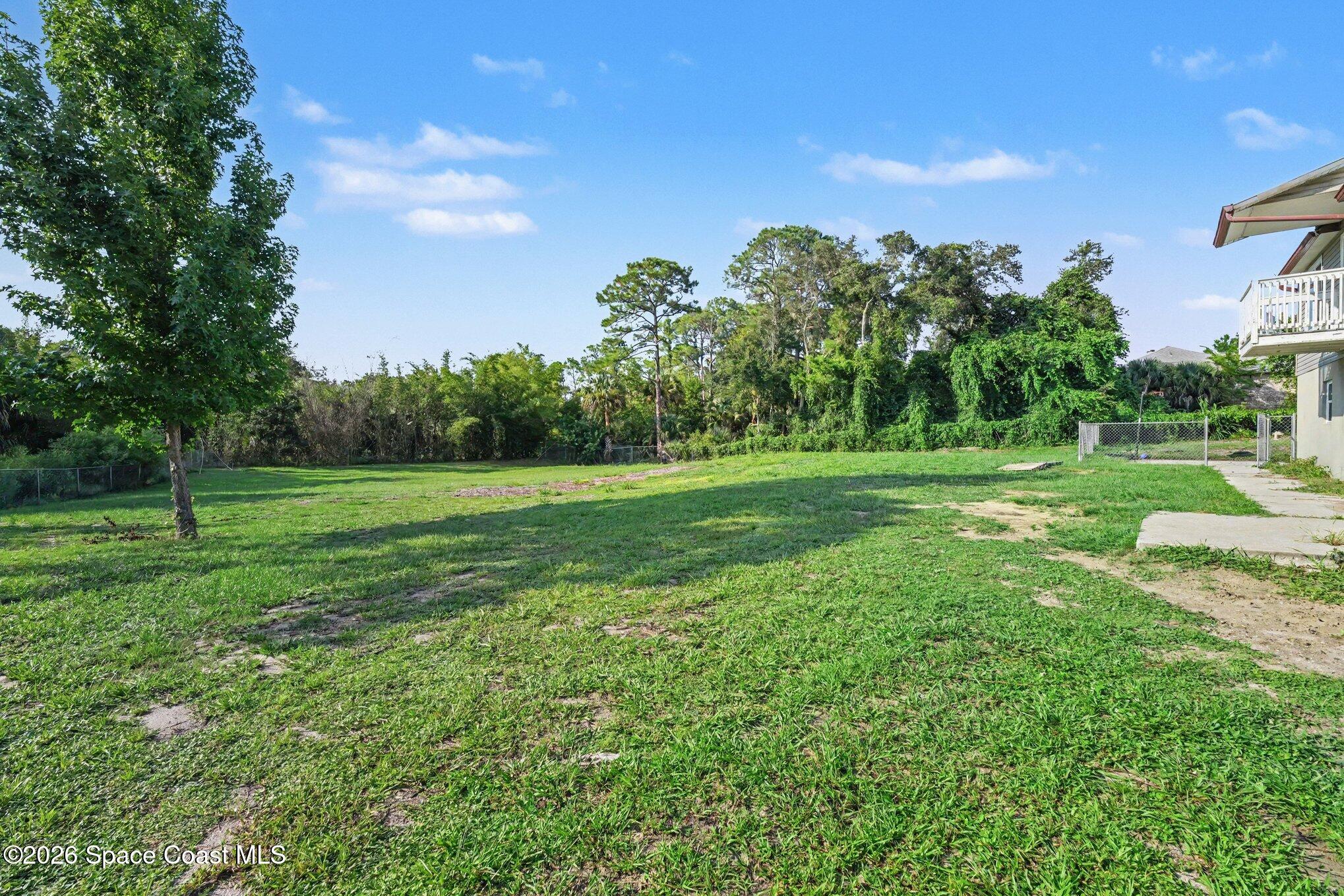 5710 Barna Avenue Property Photo 16
