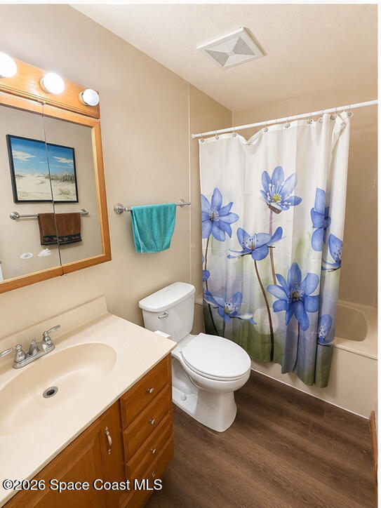 4810 Cocoanut Drive Property Photo 4