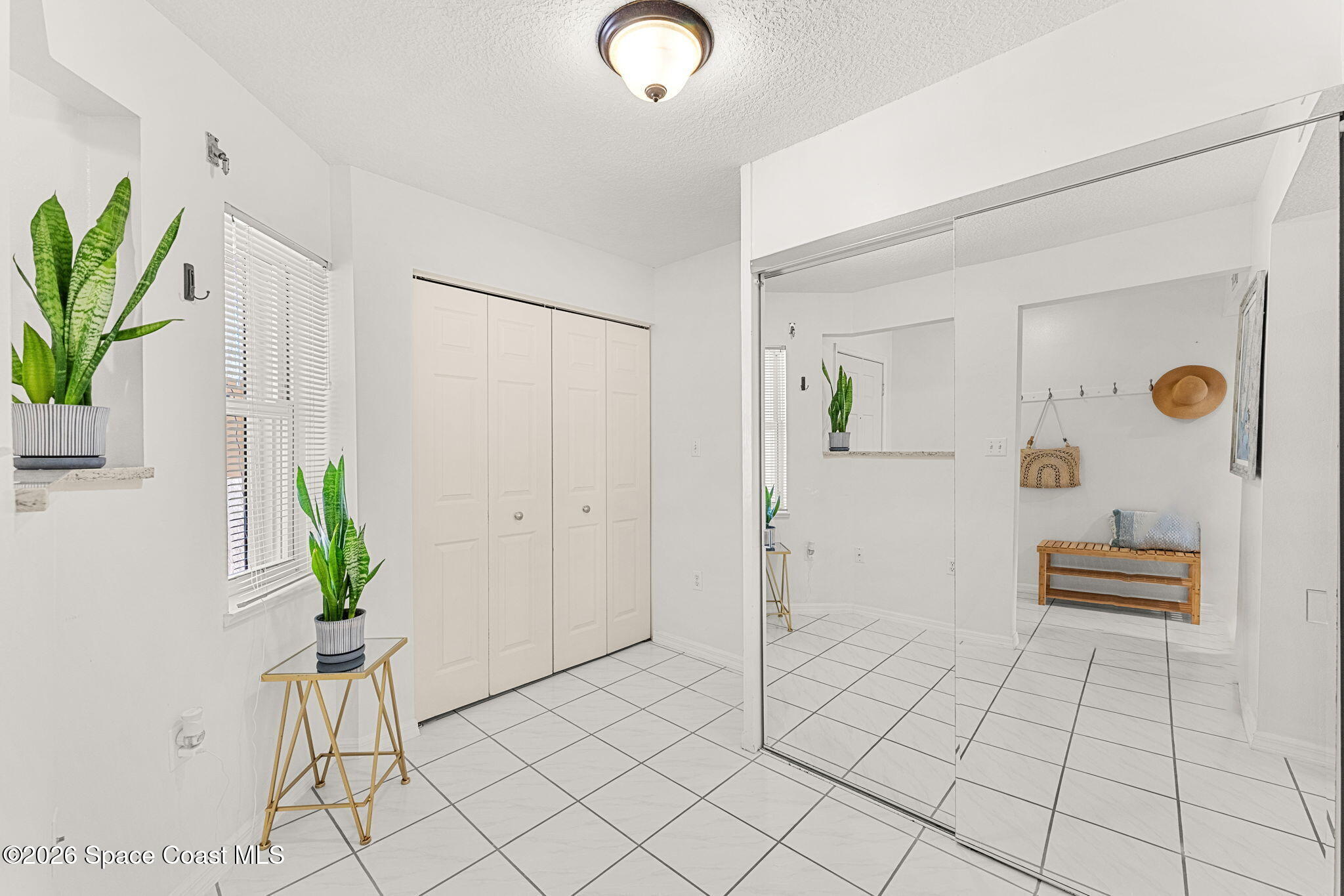 604 Shorewood Drive B302 Property Photo 8