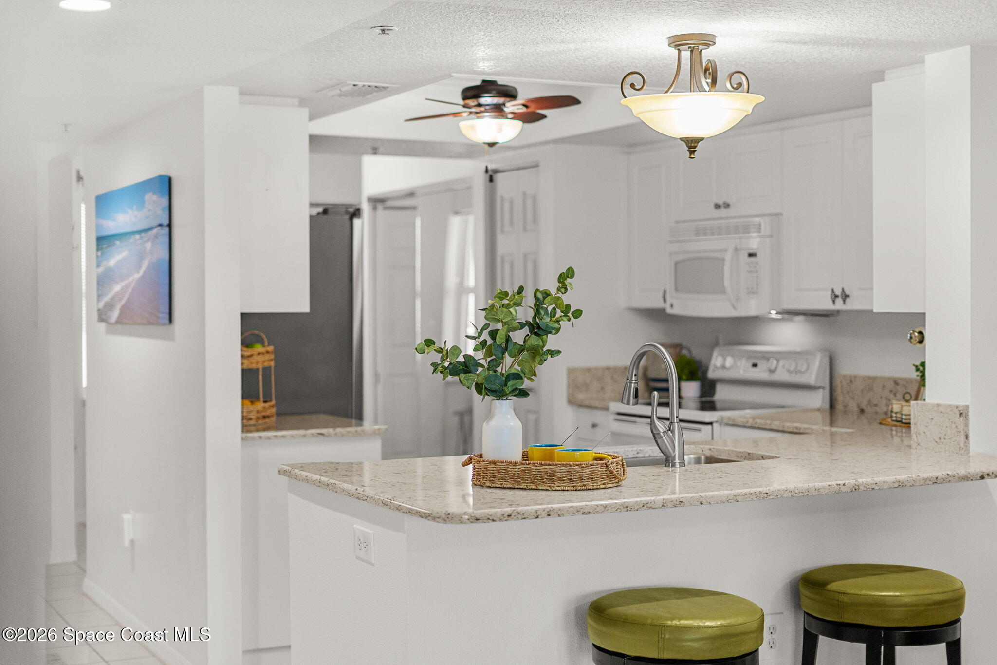 604 Shorewood Drive B302 Property Photo 15