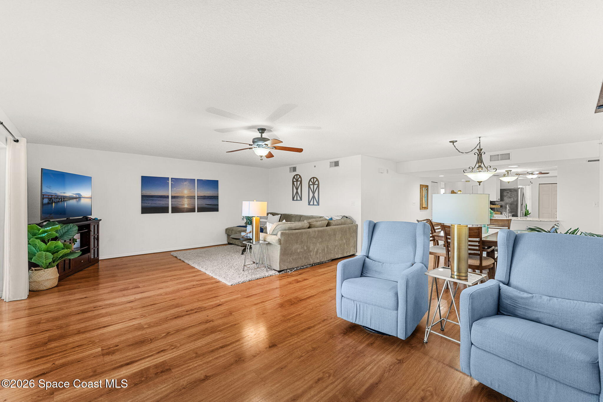 604 Shorewood Drive B302 Property Photo 22