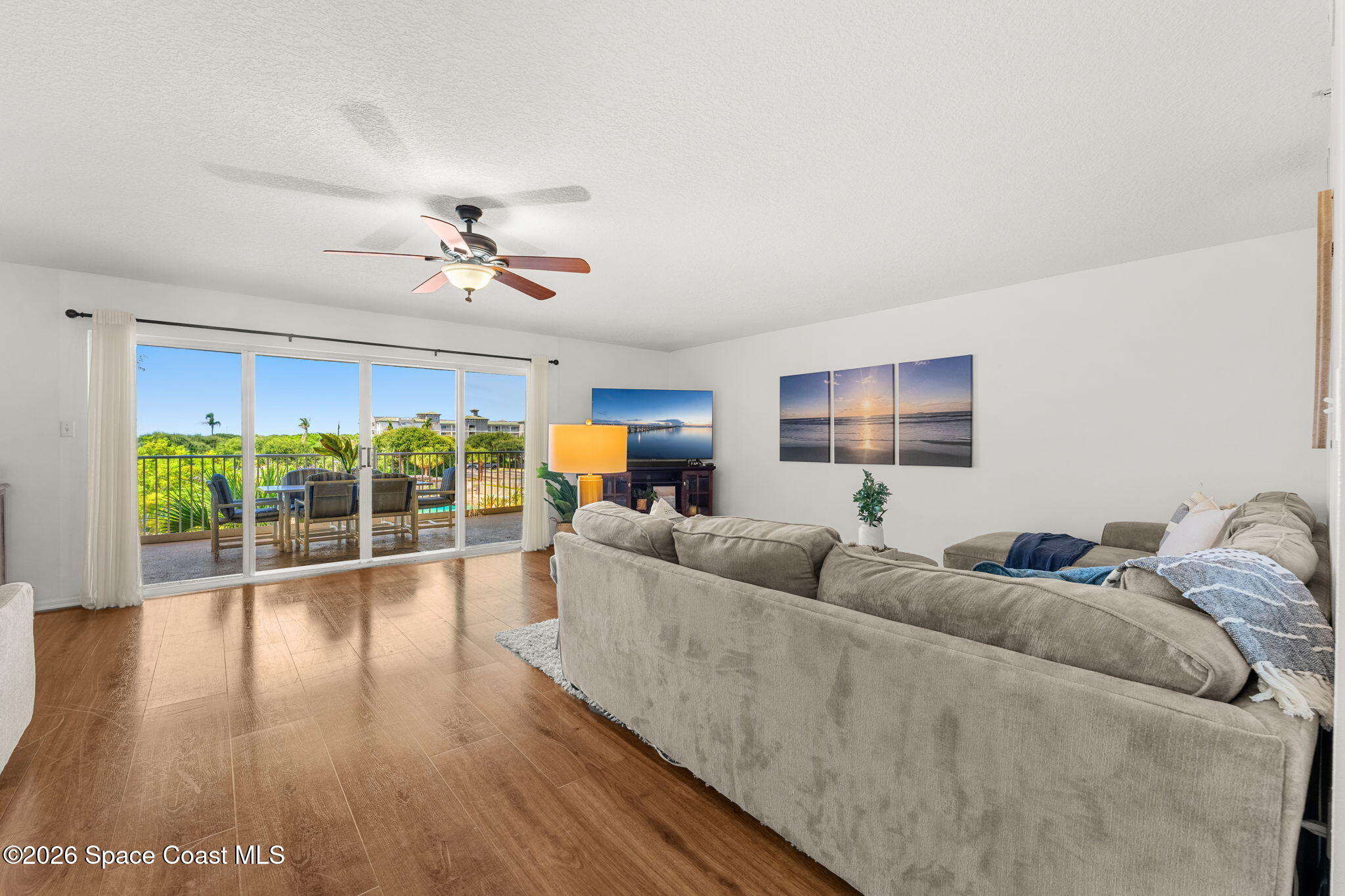 604 Shorewood Drive B302 Property Photo 26