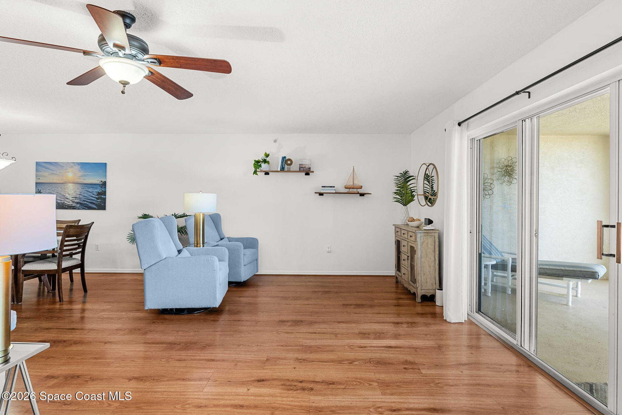604 Shorewood Drive B302 Property Photo 28