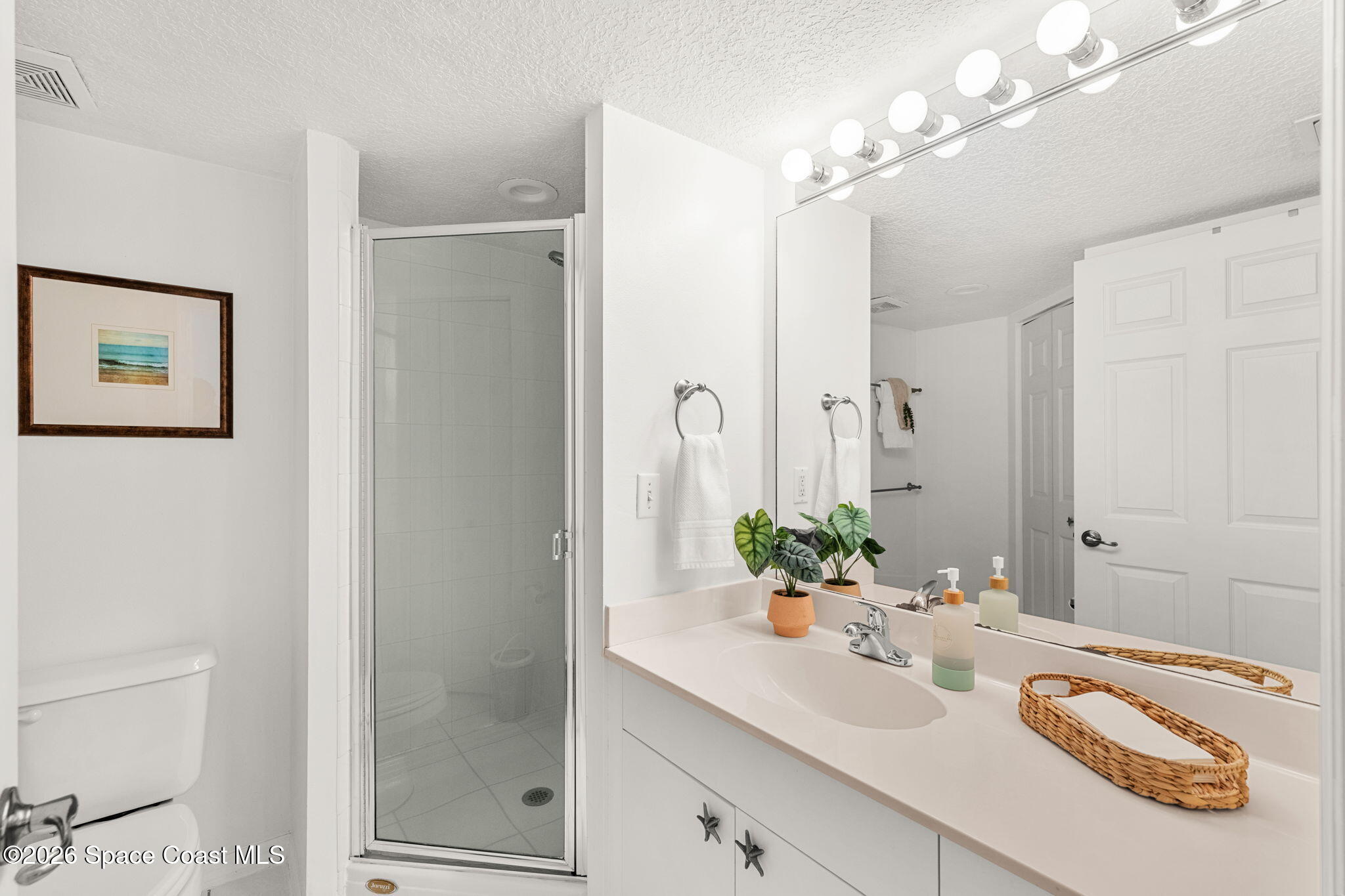 604 Shorewood Drive B302 Property Photo 40