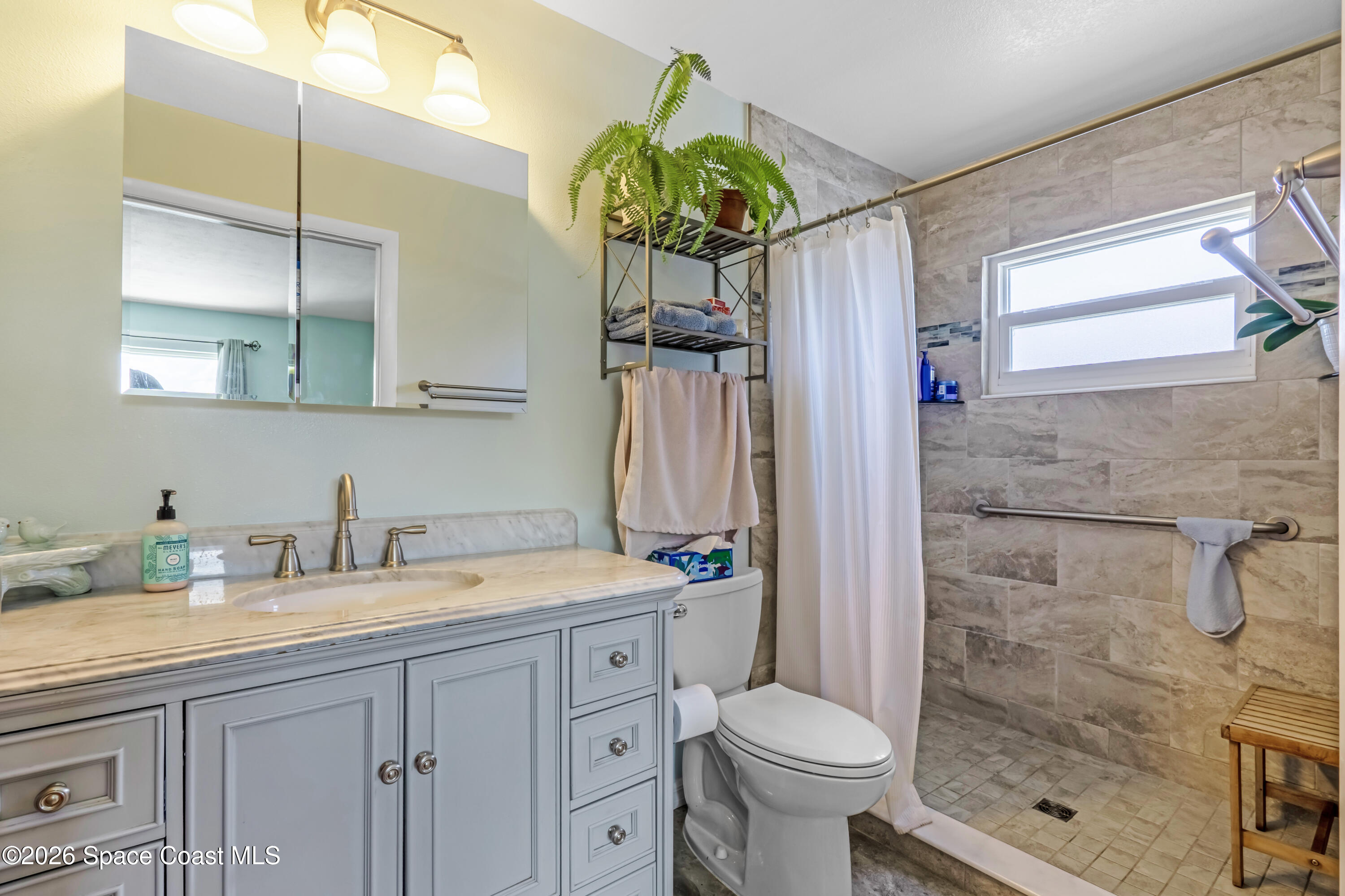 967 Hunter Park Place Property Photo 12