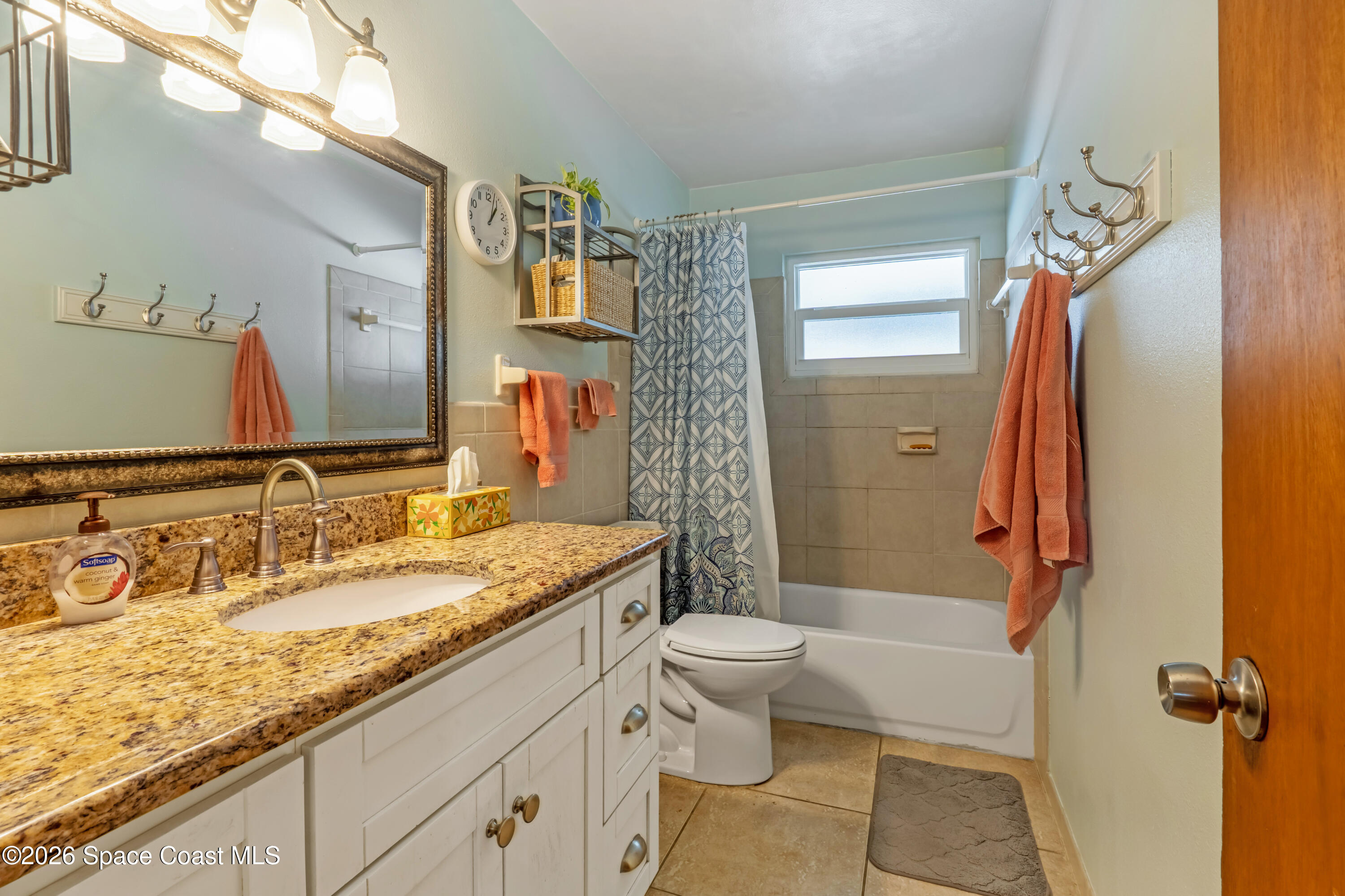 967 Hunter Park Place Property Photo 15