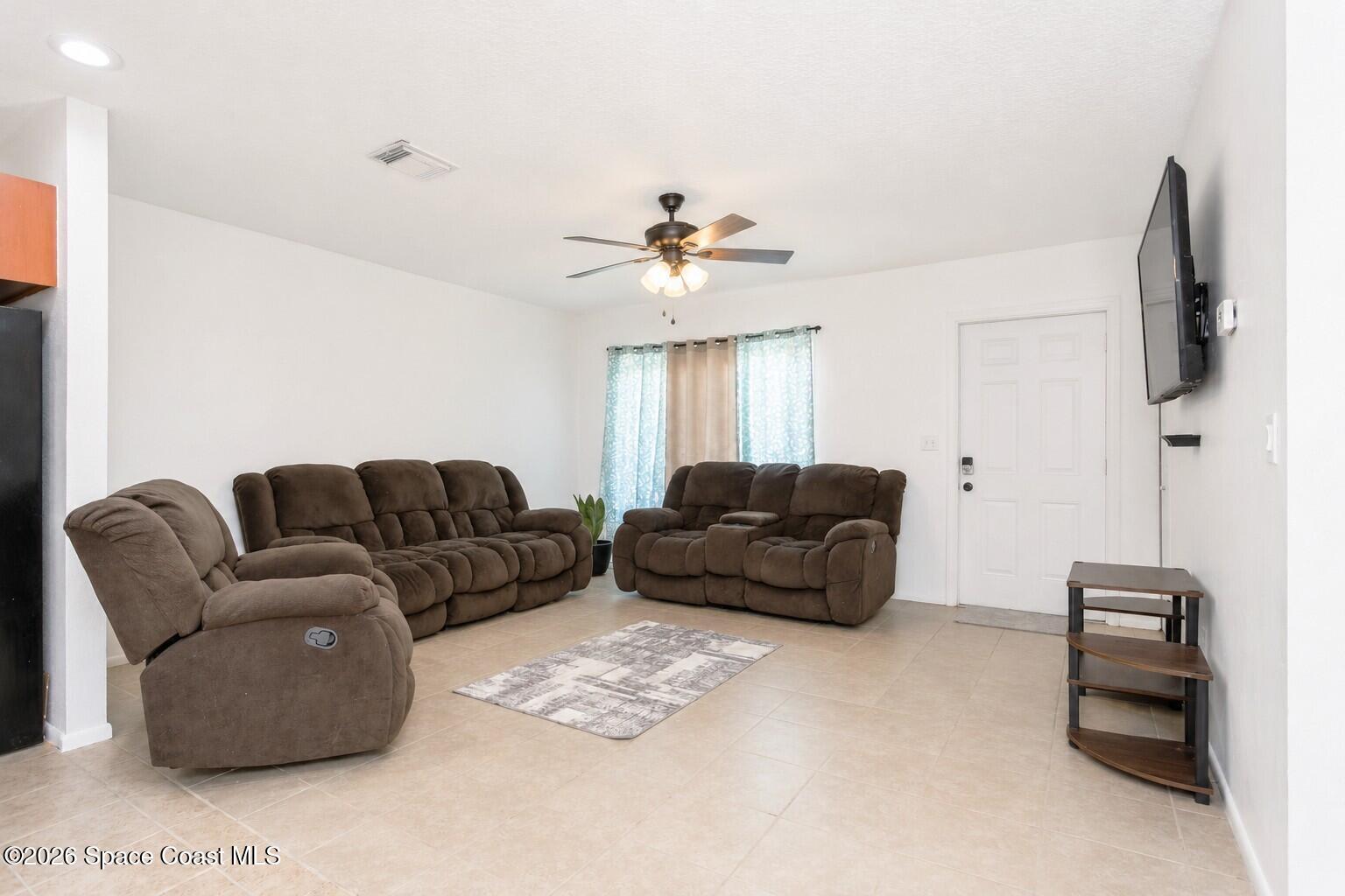 970 Culpepper Avenue Se Property Photo 3
