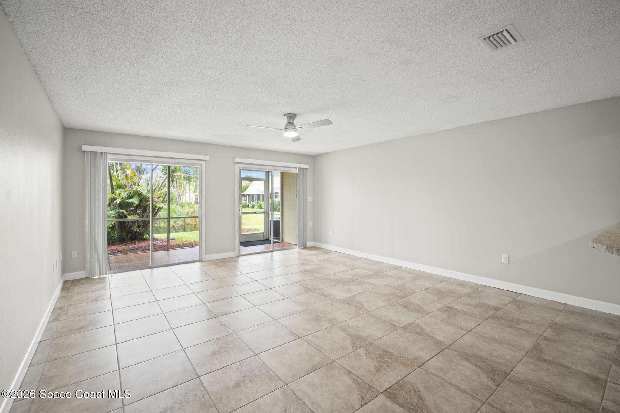 2990 S Fiske Boulevard B5 Property Photo 8