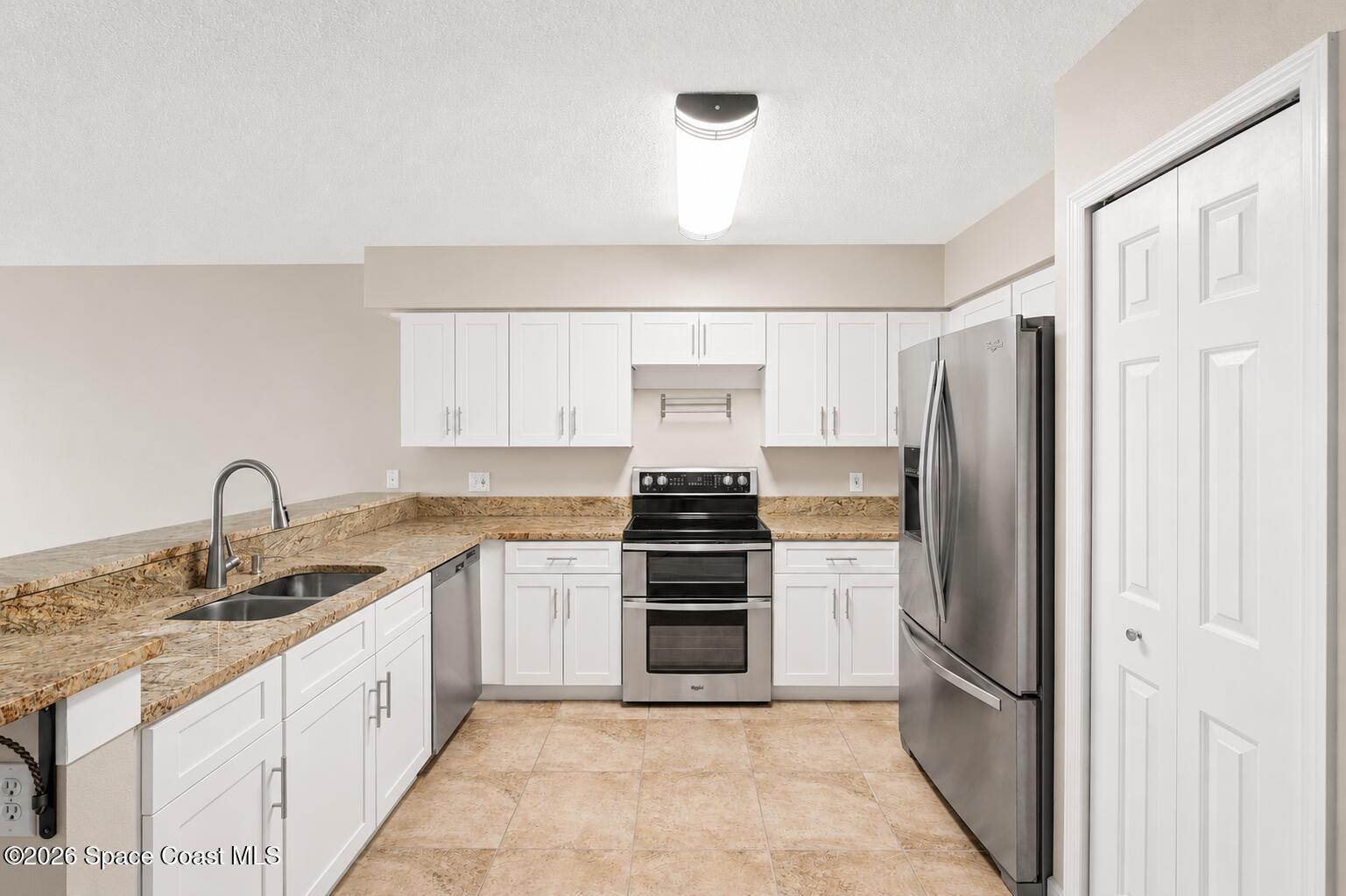 2990 S Fiske Boulevard B5 Property Photo 15
