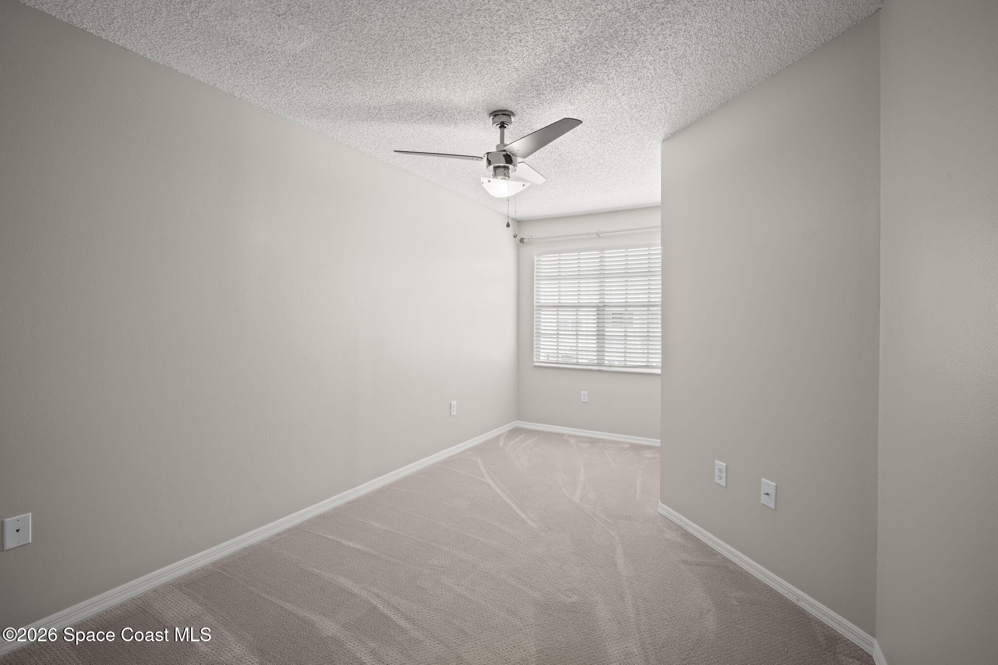 2990 S Fiske Boulevard B5 Property Photo 27