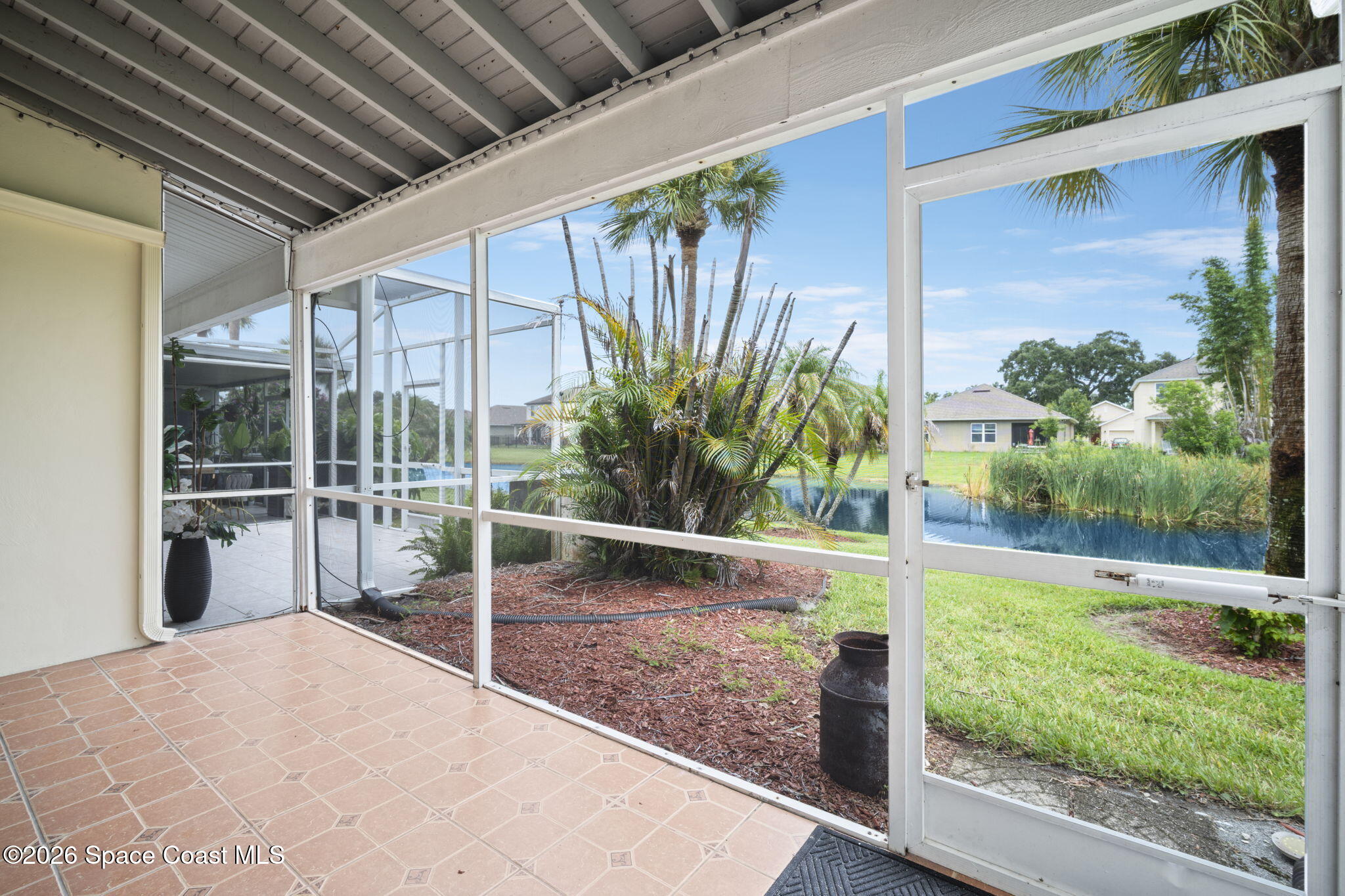2990 S Fiske Boulevard B5 Property Photo 33