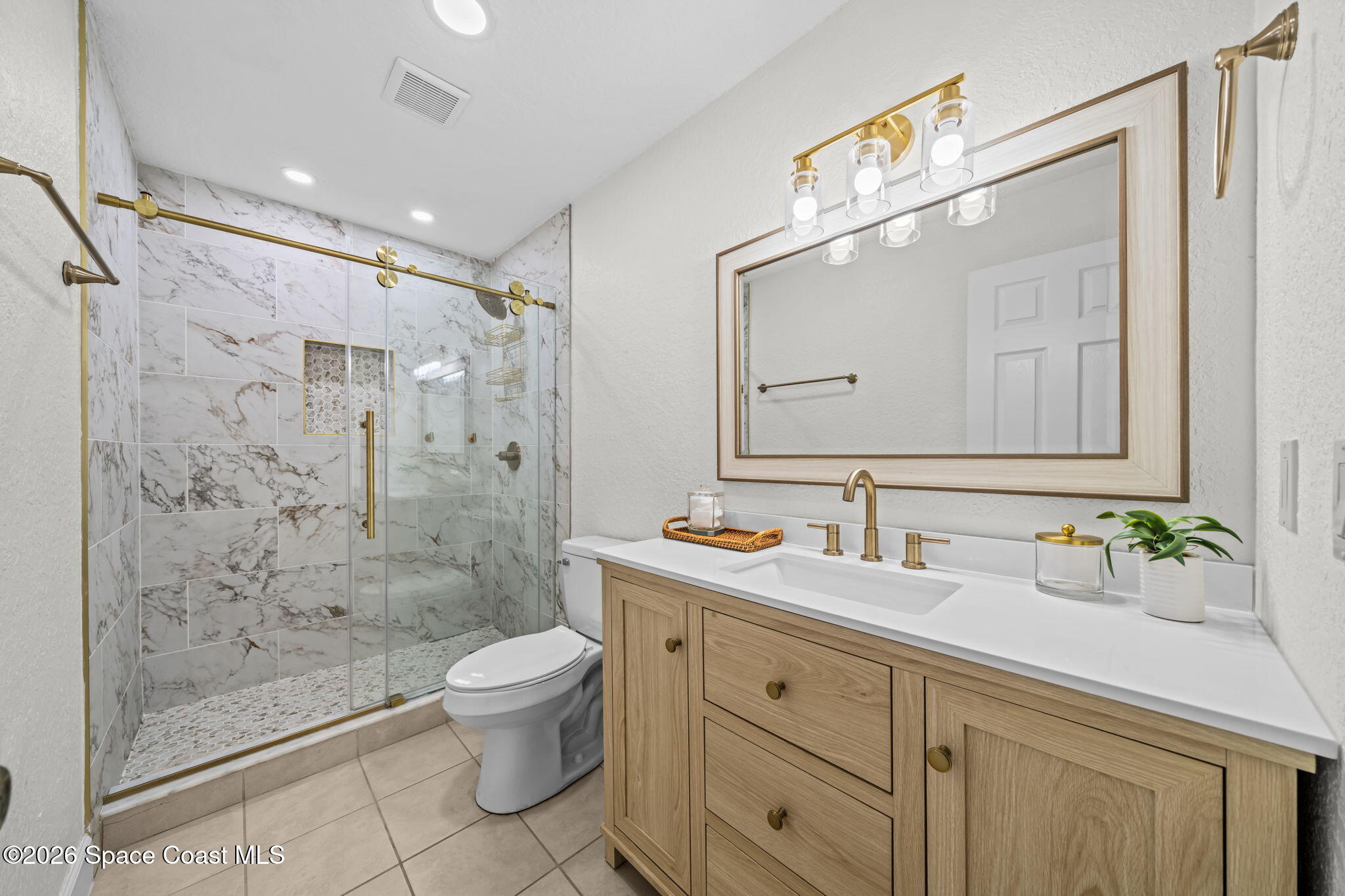 310 Lee Avenue Property Photo 20