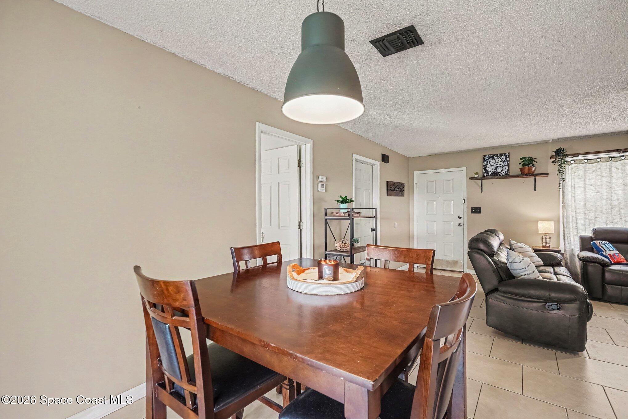1626 Wainwright Street Se Property Photo 7