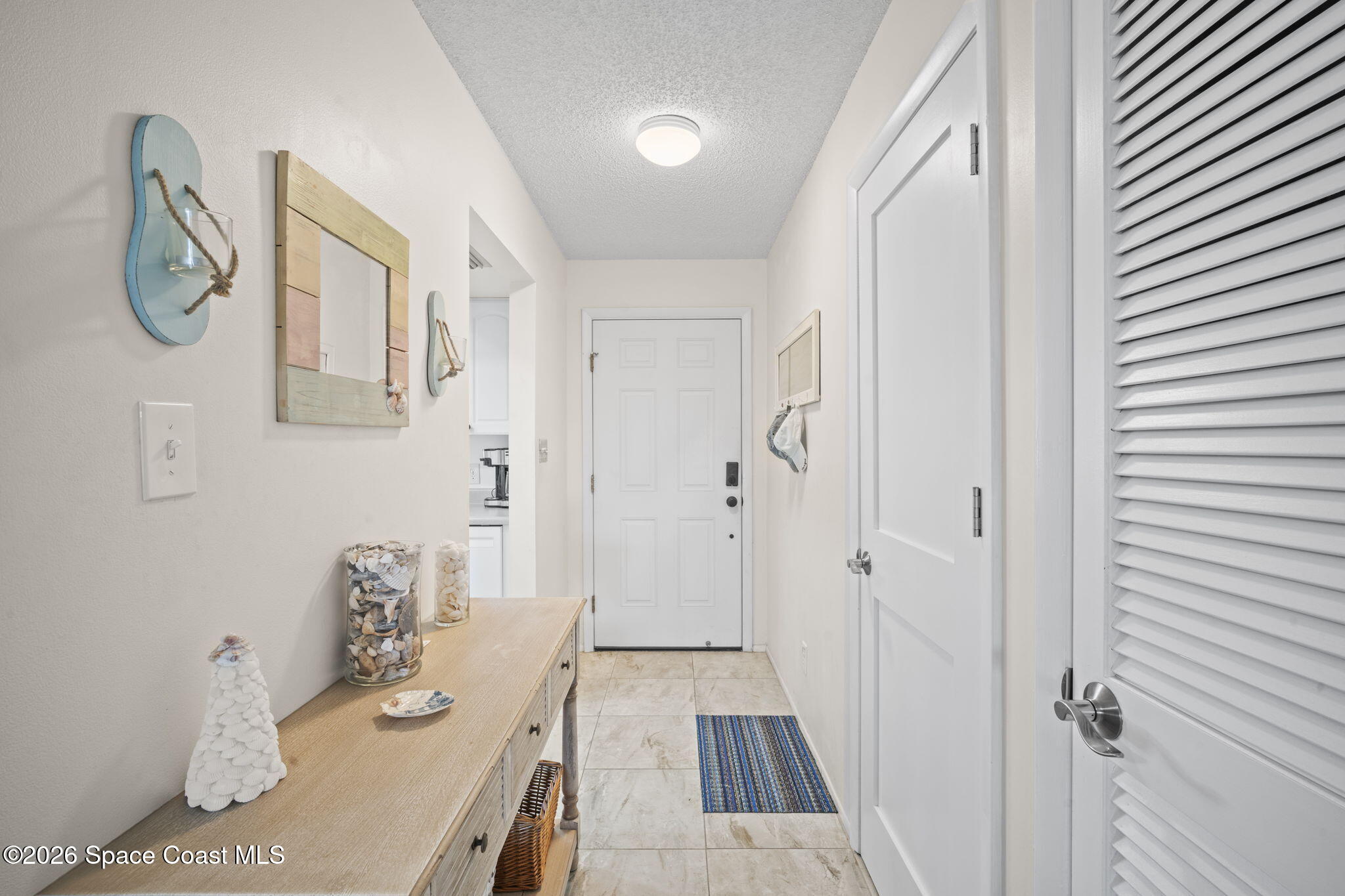 200 Saint Lucie Lane 609 Property Photo 4