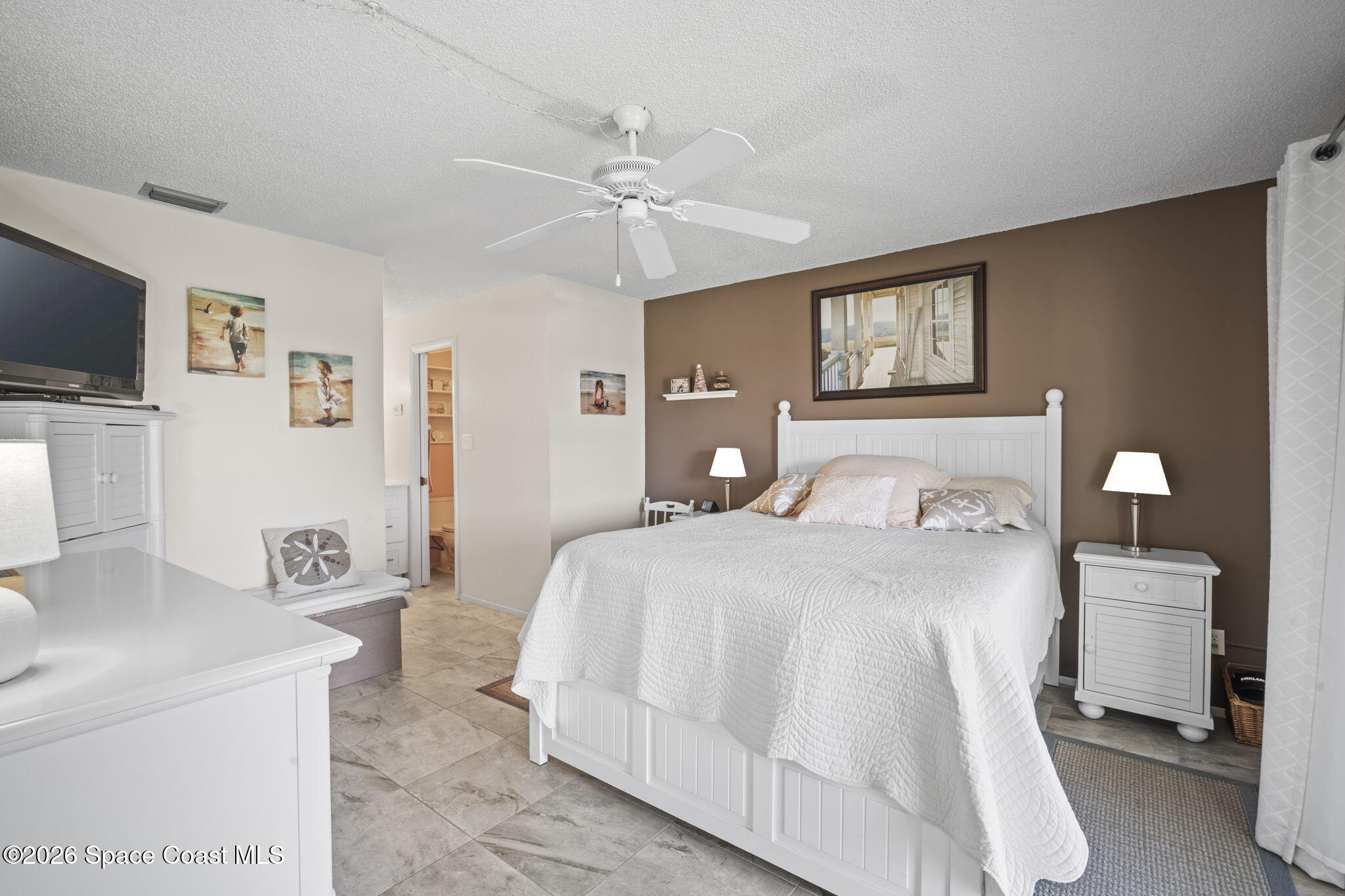 200 Saint Lucie Lane 609 Property Photo 12