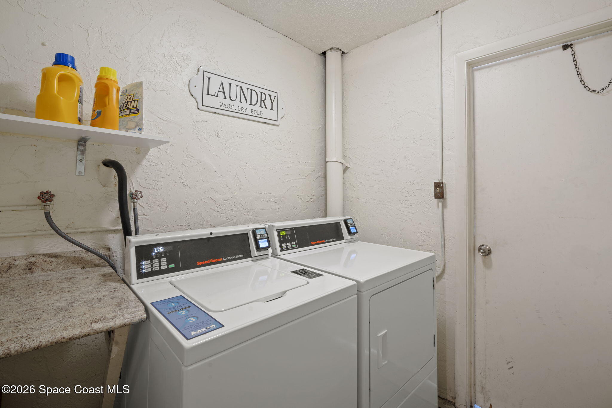 200 Saint Lucie Lane 609 Property Photo 17