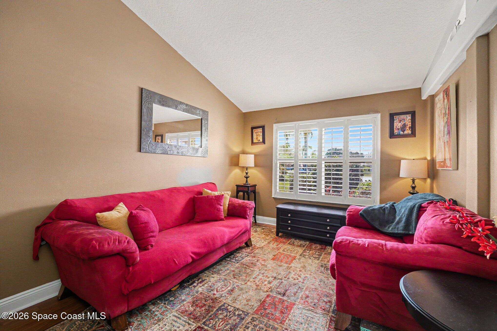 504 Lake Victoria Circle Property Photo 13
