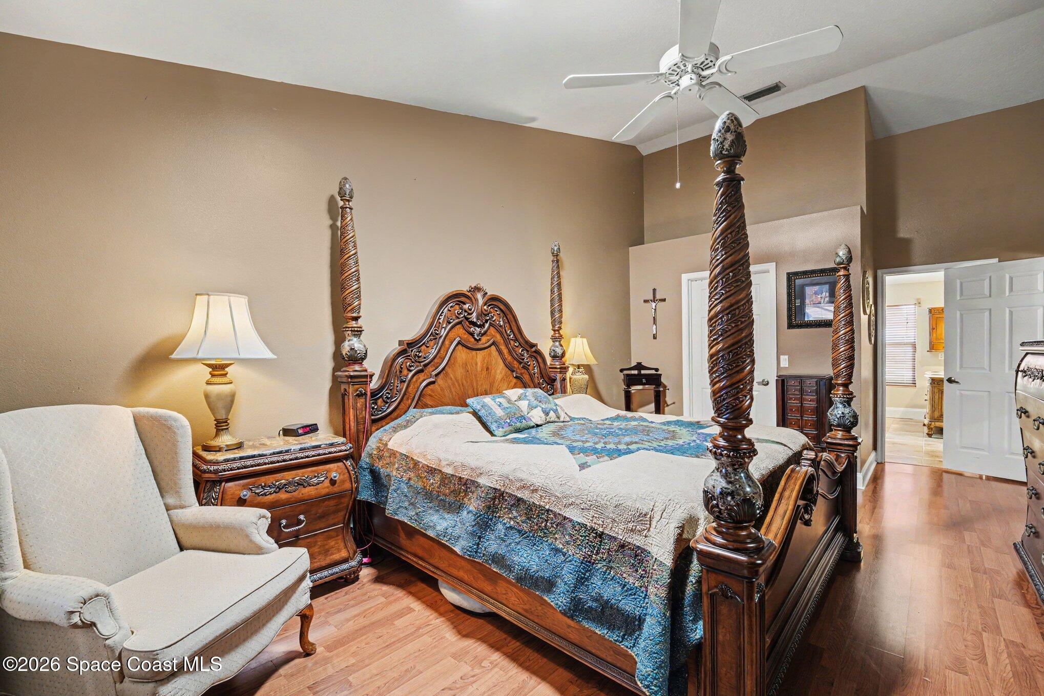 504 Lake Victoria Circle Property Photo 19