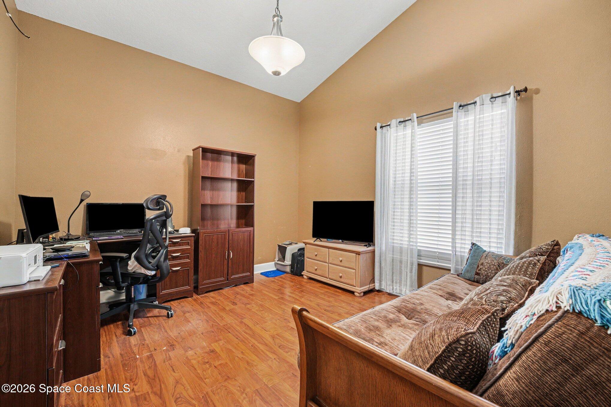 504 Lake Victoria Circle Property Photo 23