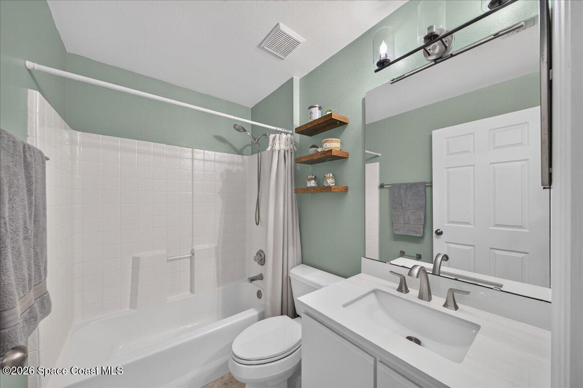 1552 Vista Lake Circle Property Photo 22