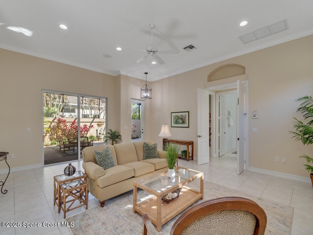 1208 River Wind Circle Property Photo 7