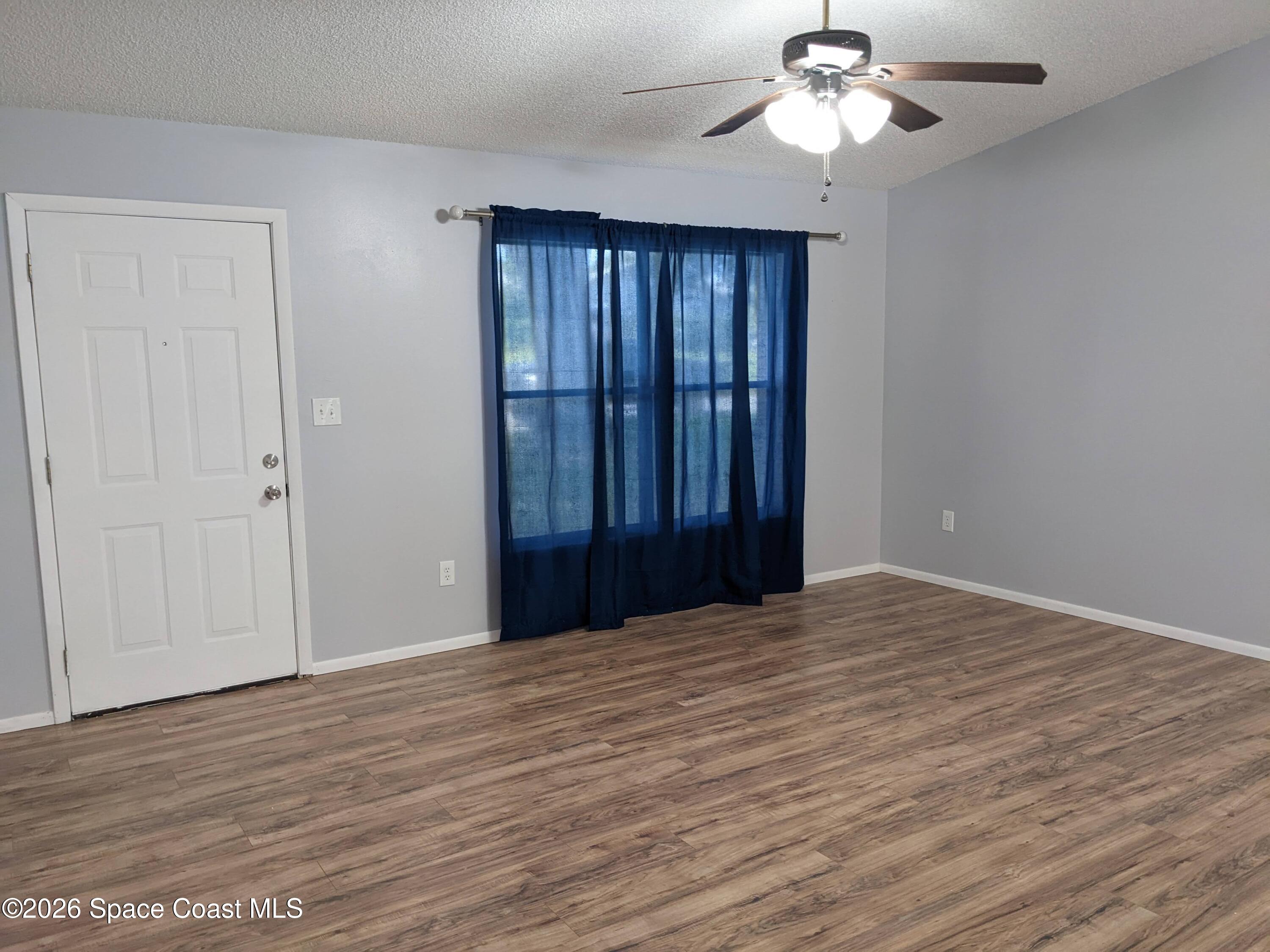 4895 Cocoanut Drive Property Photo 3