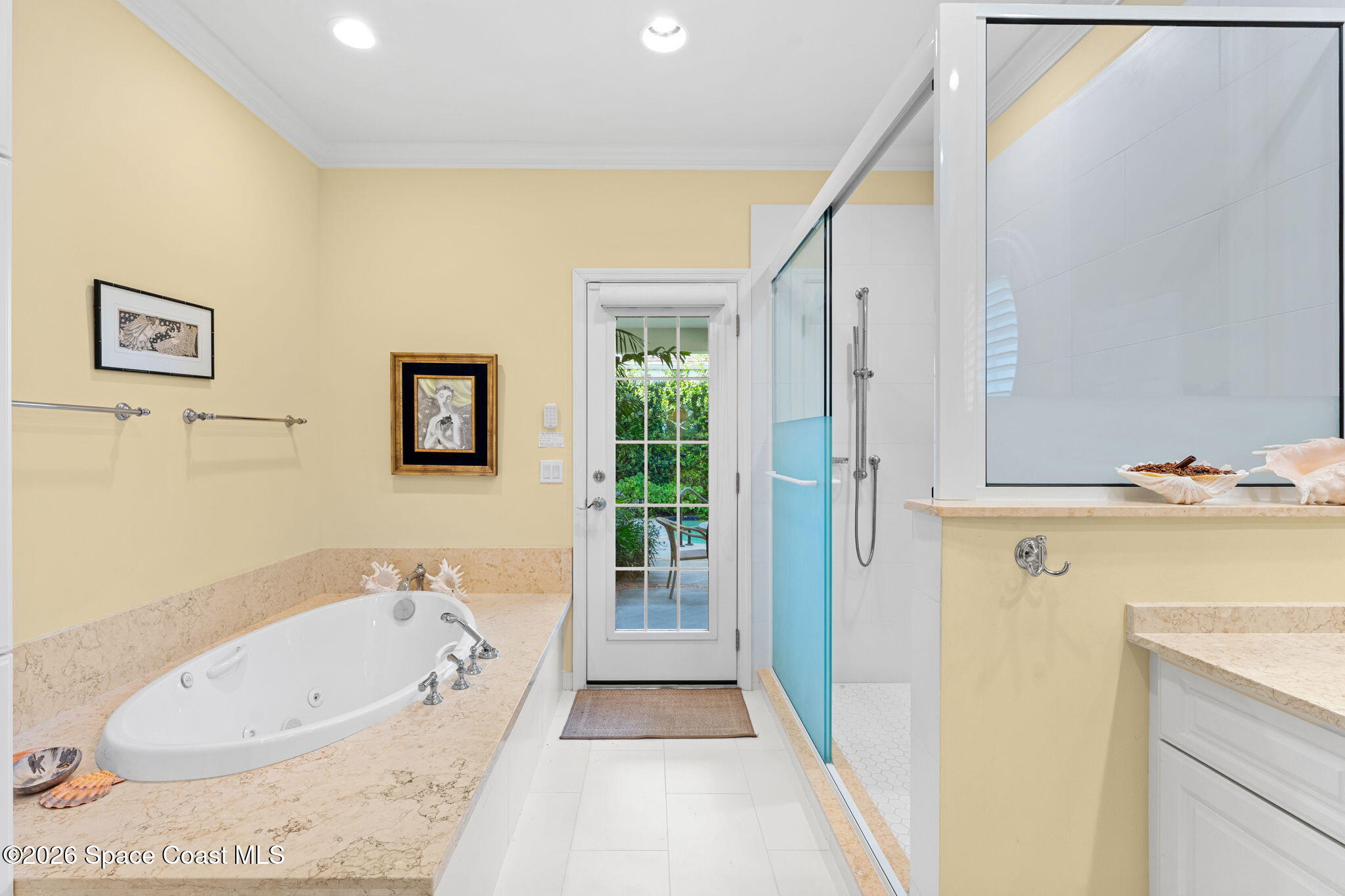 625 Riomar Drive Property Photo 42