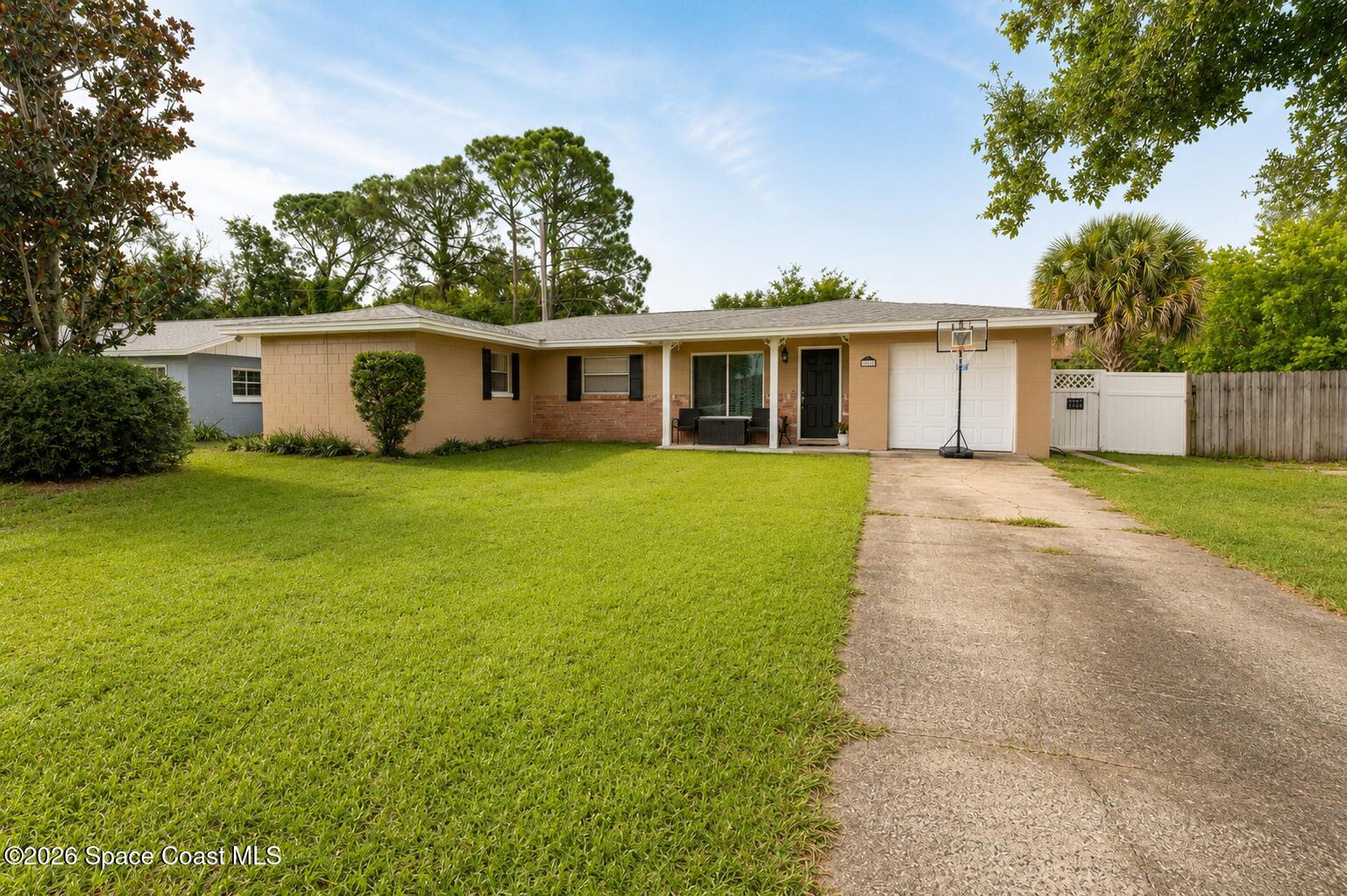485 Birchwood Lane Property Photo 1