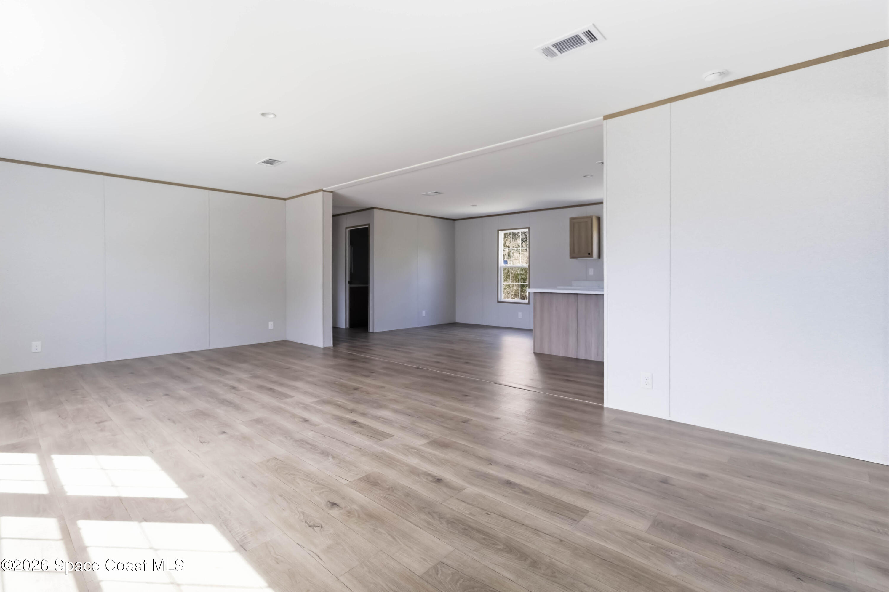 6989 Dahlia Drive Property Photo 7