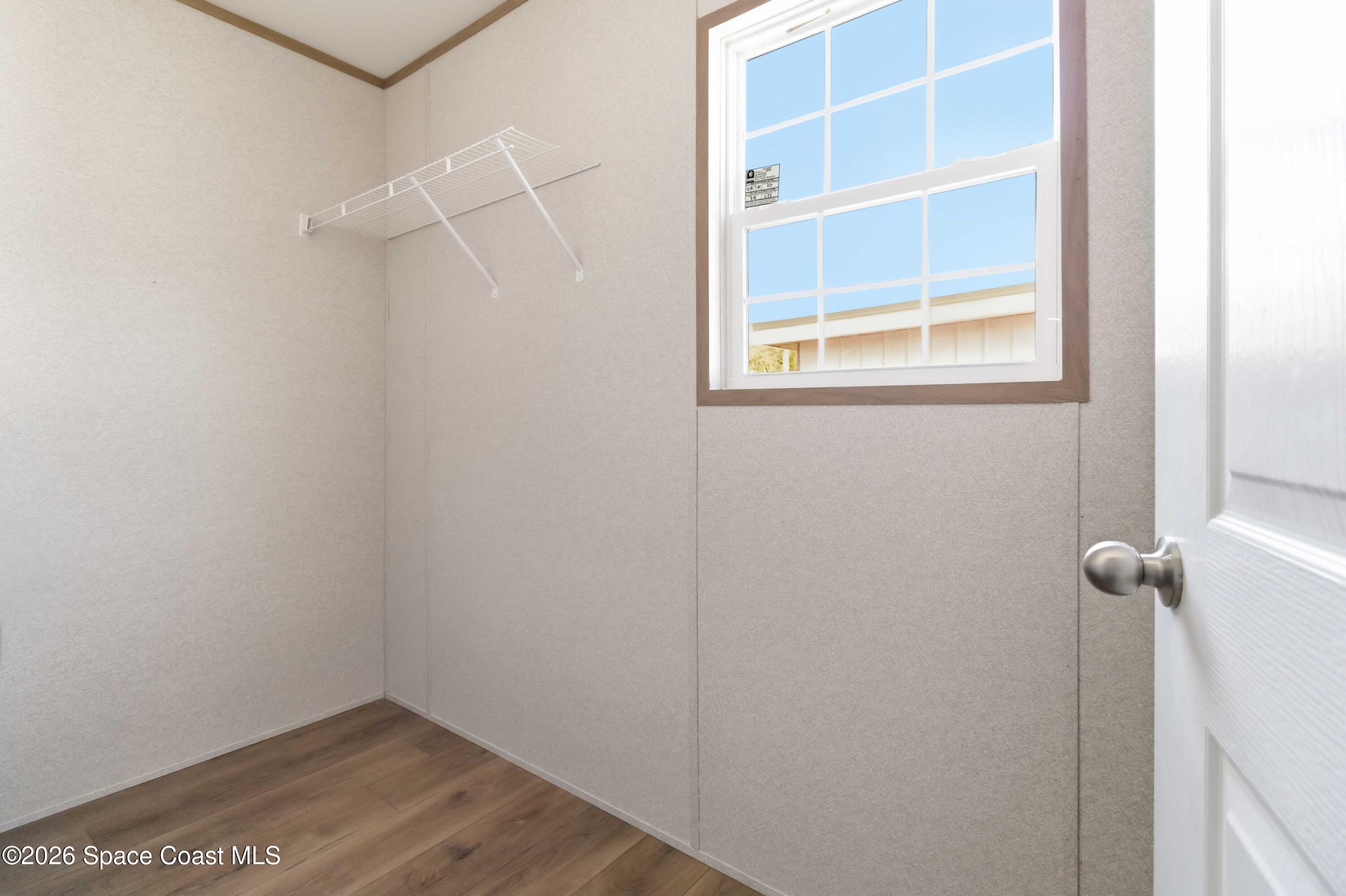 6989 Dahlia Drive Property Photo 17