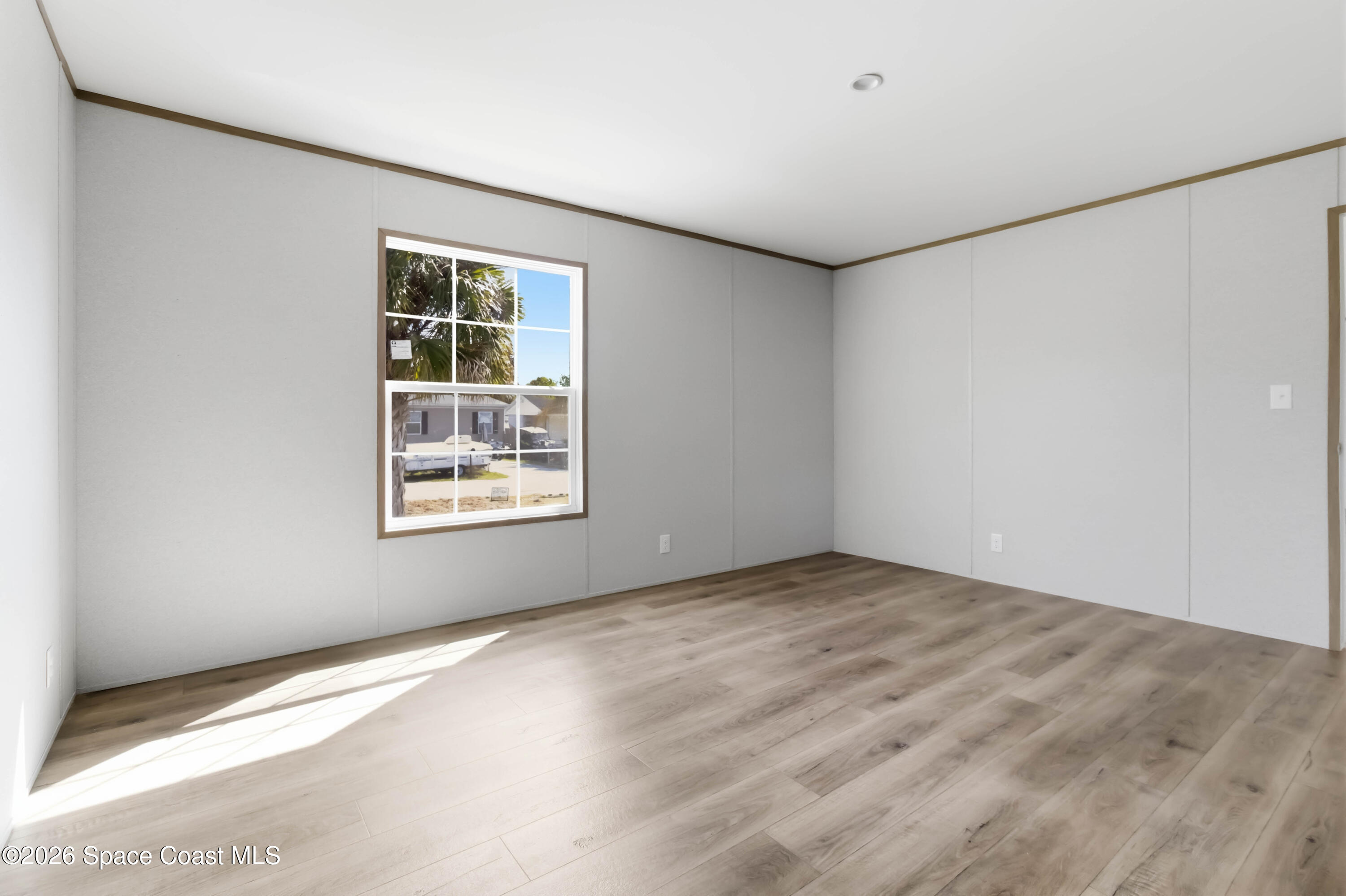 6989 Dahlia Drive Property Photo 21