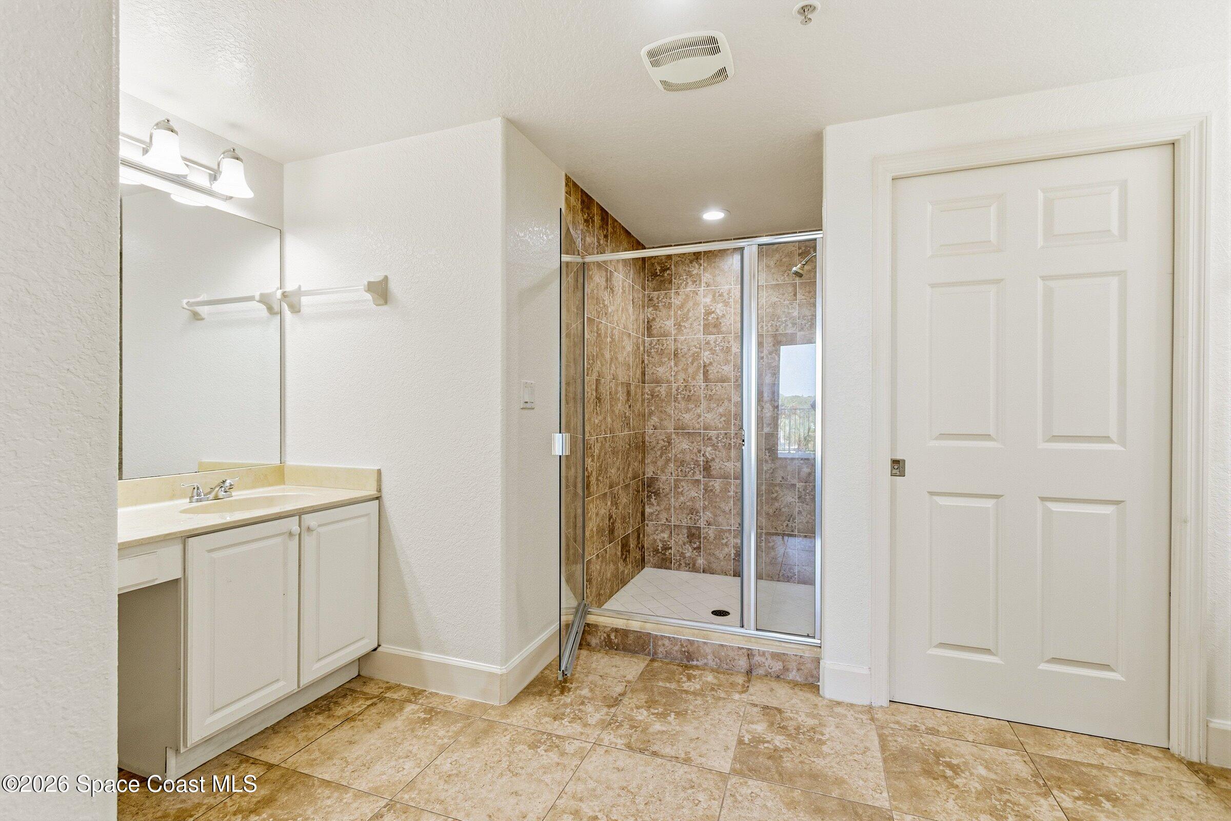 807 Mystic Drive C-307 Property Photo 24