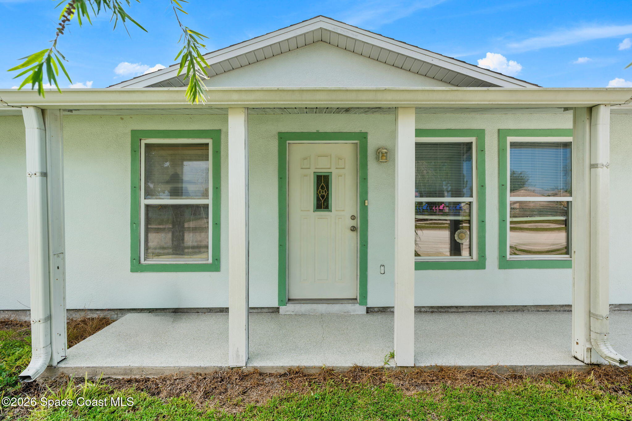 2204 Emerson Drive Se Property Photo 1