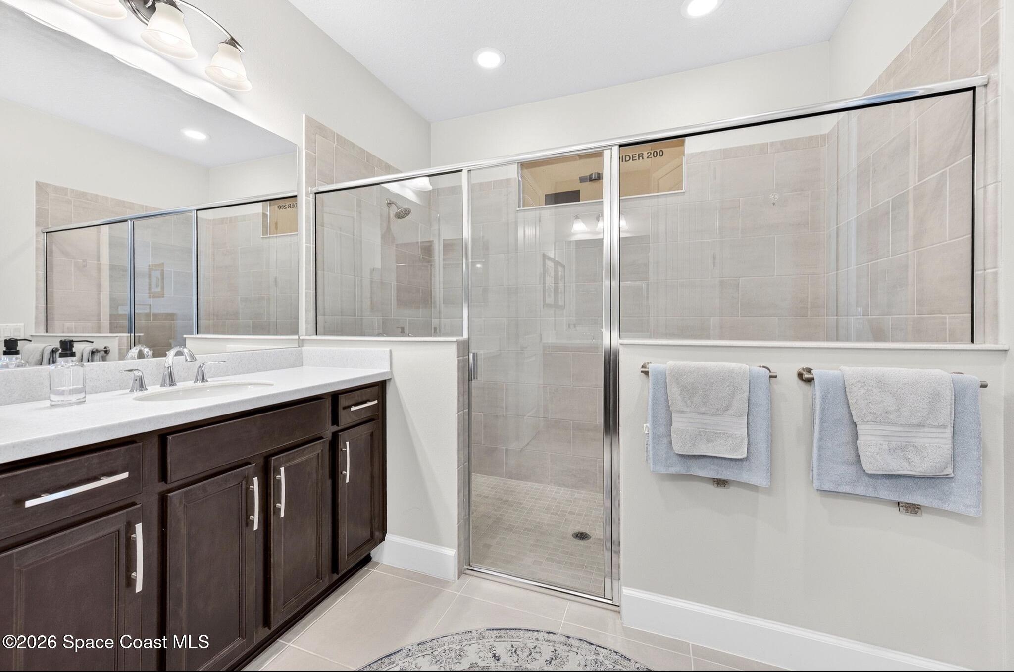 3008 Ribbon Grass Drive Property Photo 27