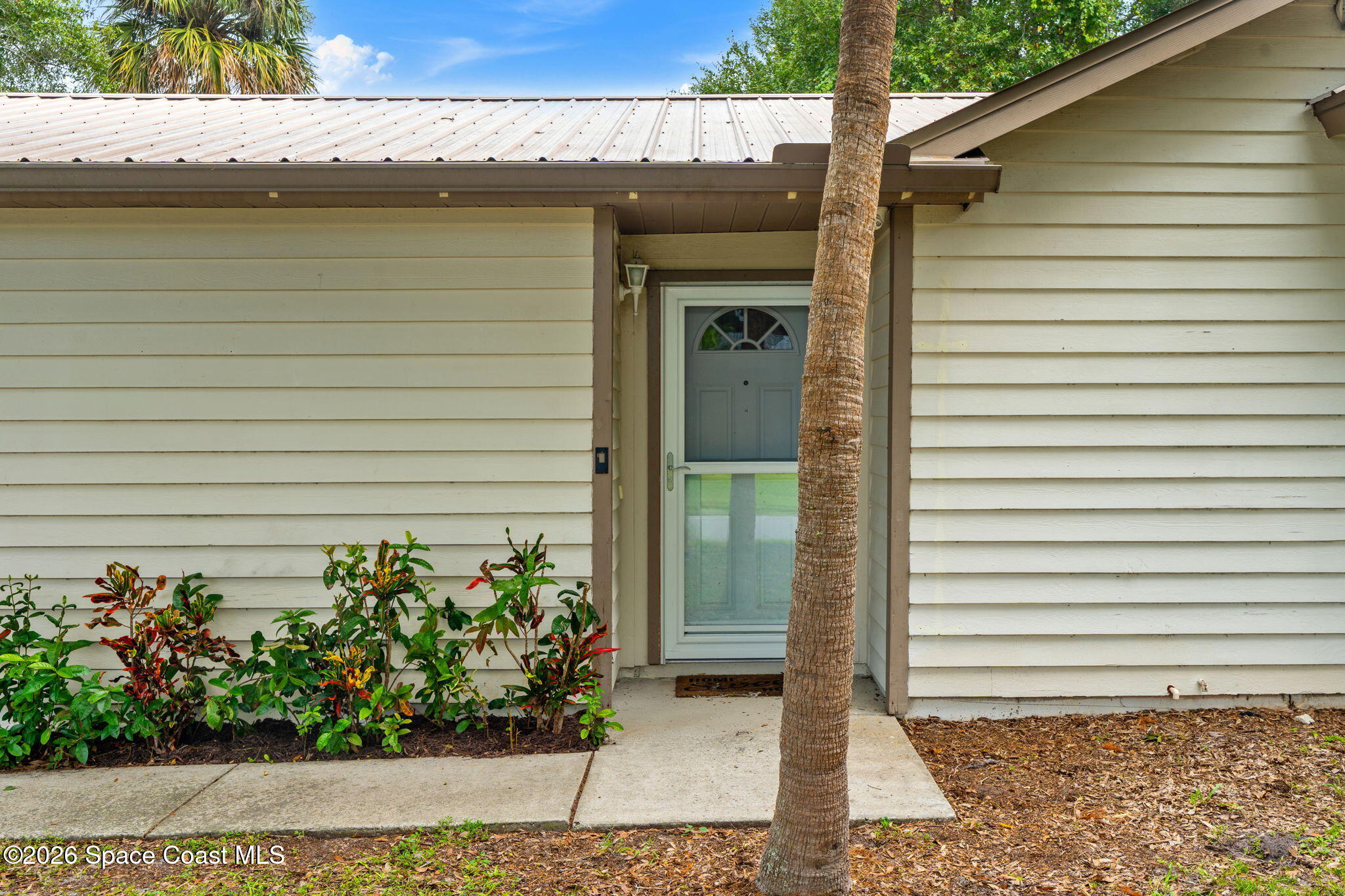 1691 Tugwell Street Se Property Photo 4
